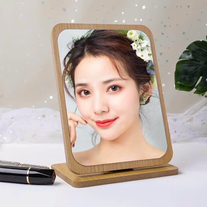 [56] Gương gỗ