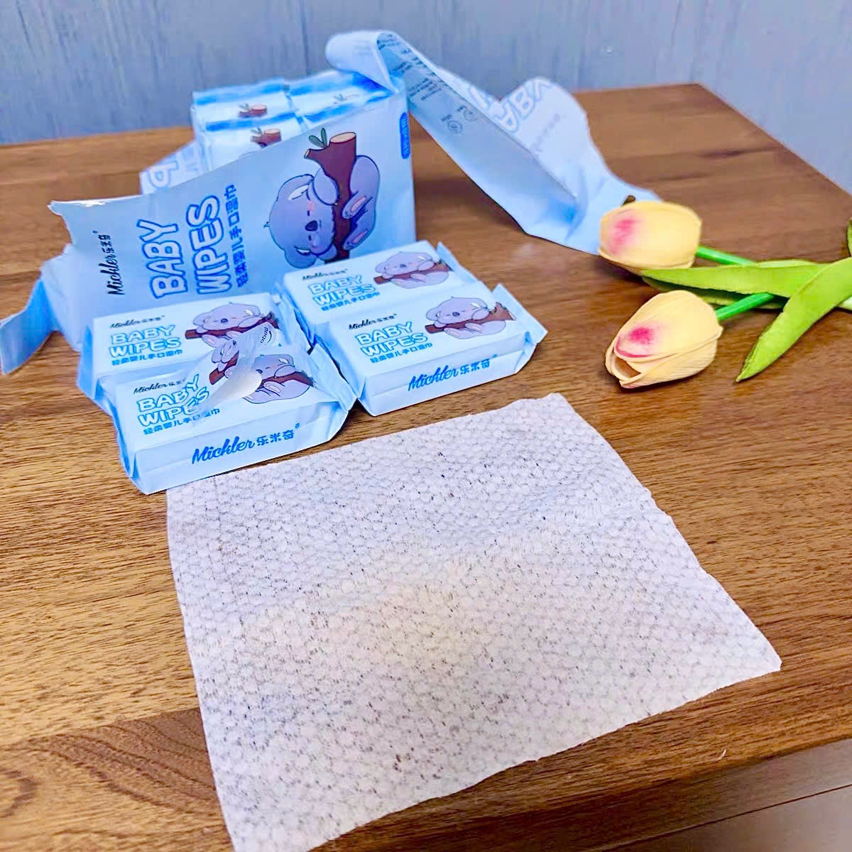 [60] Set 8 Gói Khăn Ướt Mini (V)