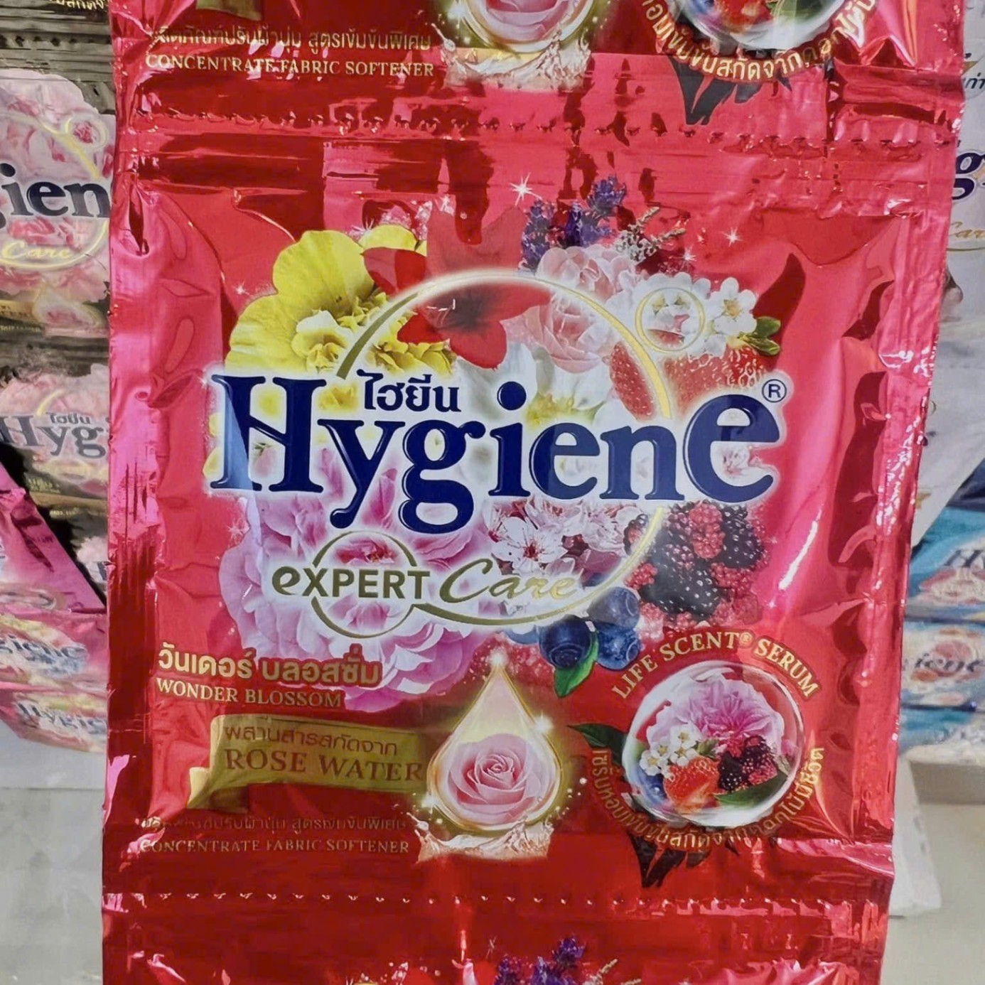 [15] Nước Xả Vải HYGIENE Life Scent 20ml (Dây 24 Gói)