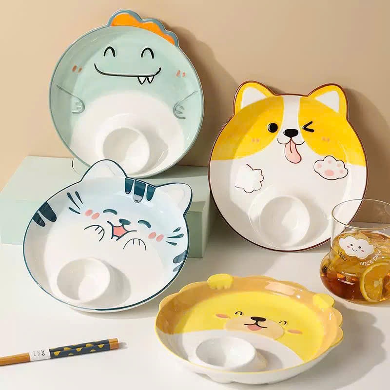 [48] Dĩa sứ tròn 8inch hoạt hình có chén chấm