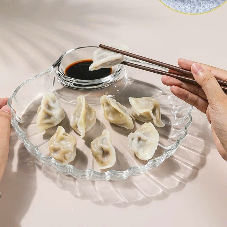 [24] Dĩa Thuỷ Tinh Con Sò Kèm Chén Chấm