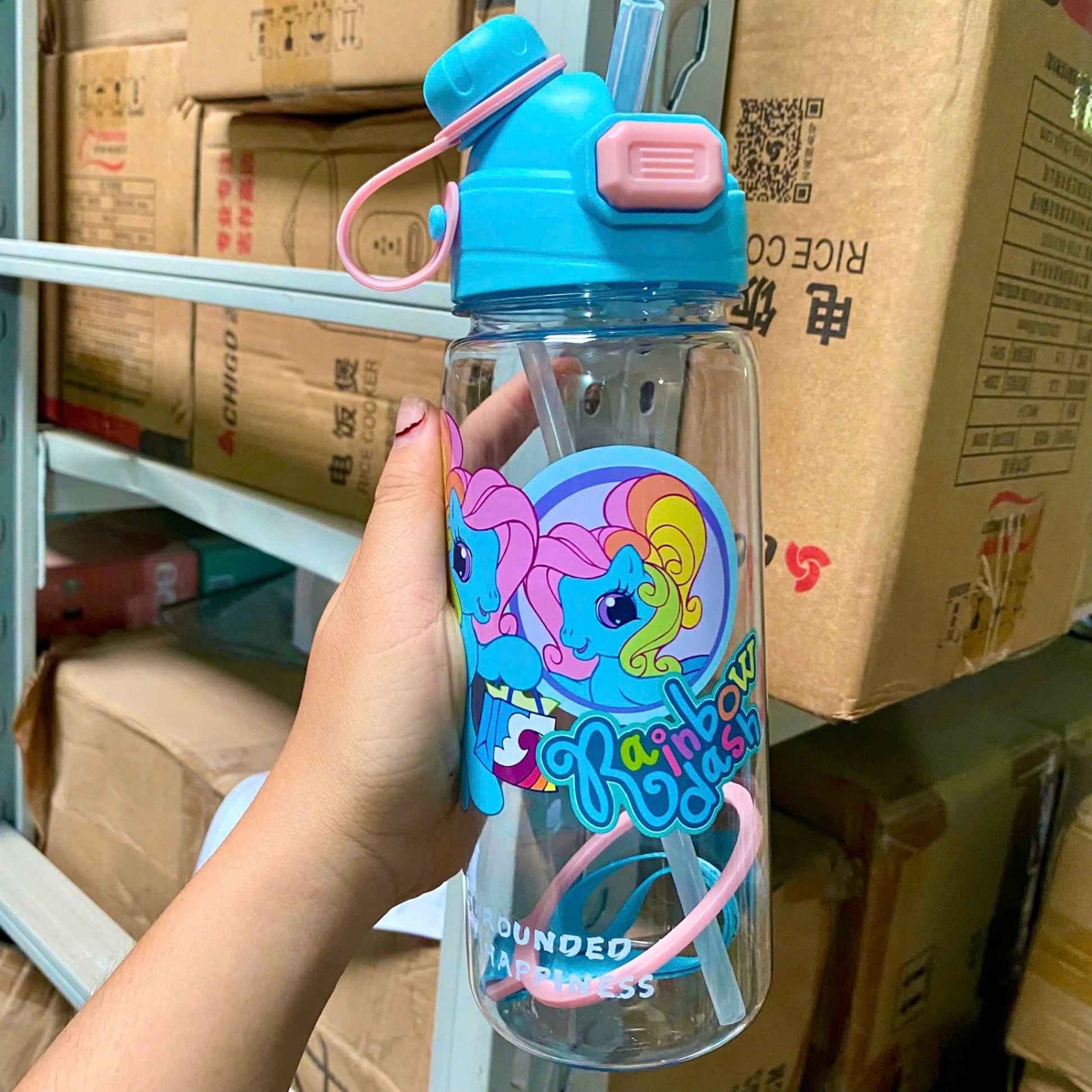 [80] Bình Nước Nhựa Hoạt Hình 850ml 021