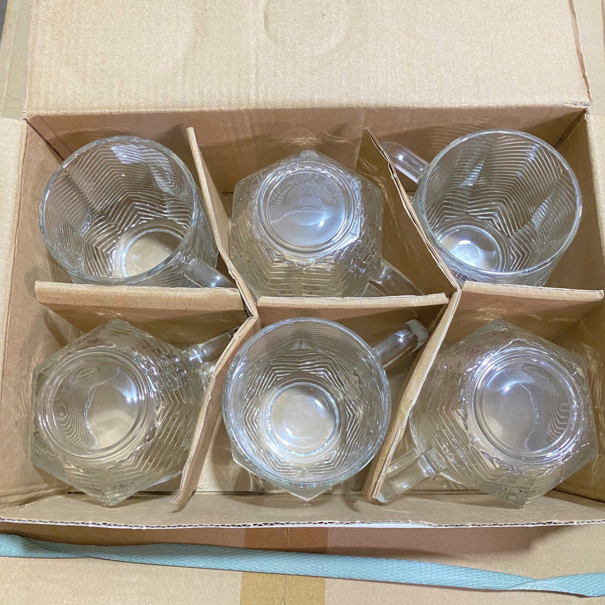 [12] Ly Thuỷ Tinh 225ml LIRMARTUR P202 (1 CÁI)