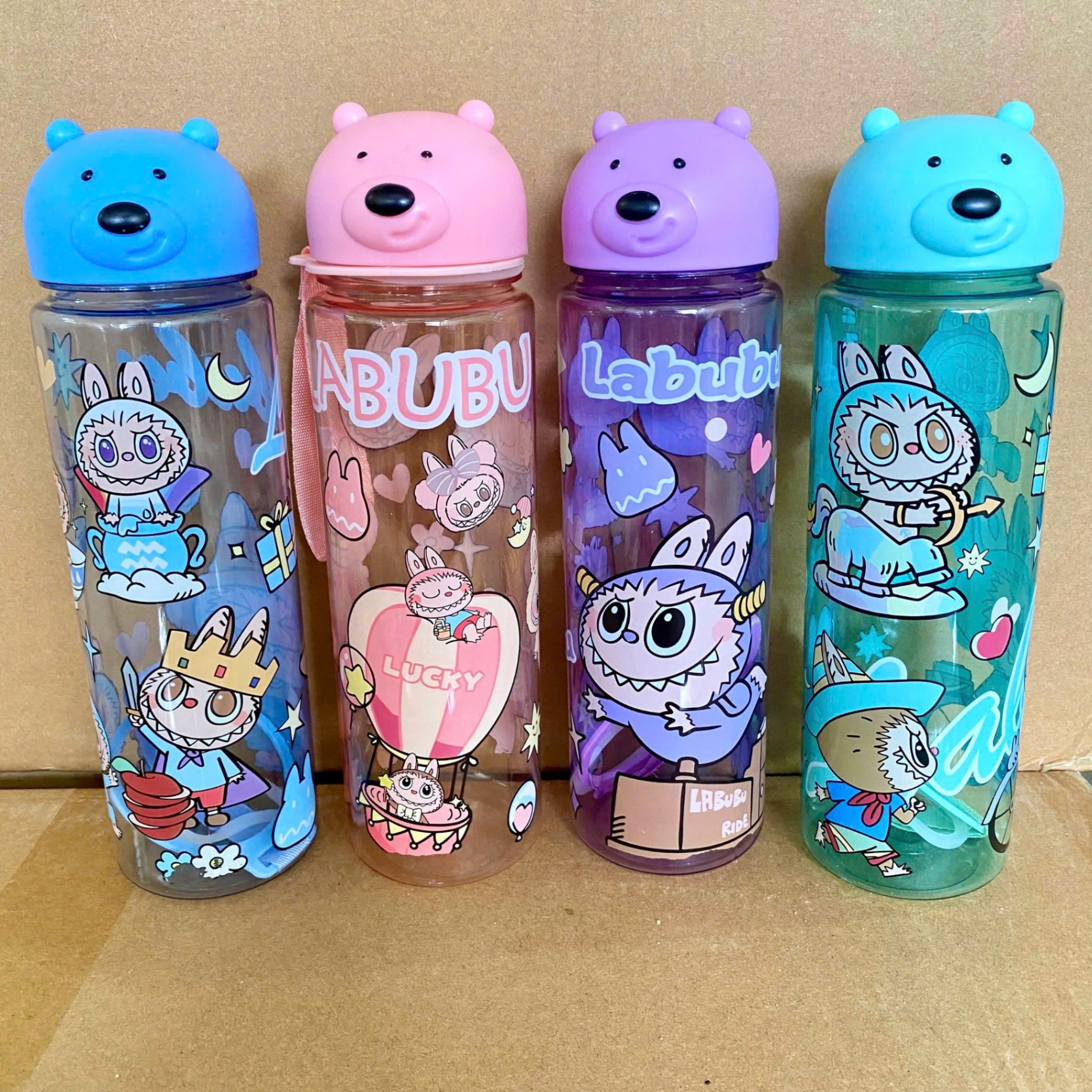 [100] Bình Nước Nhựa Labubu 800ml 039