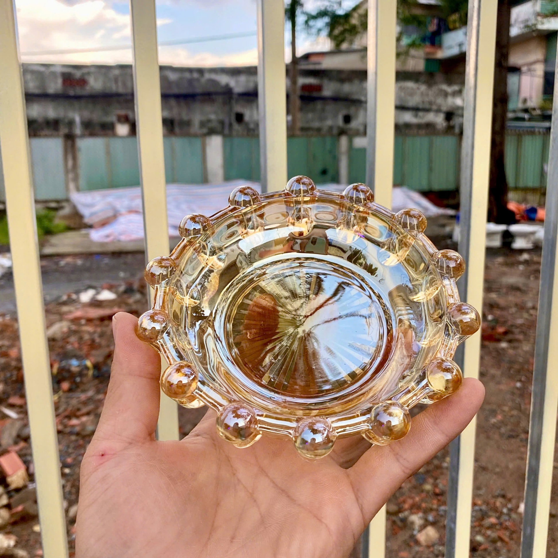 [60] Gạt Tàn Hướng Dương HP