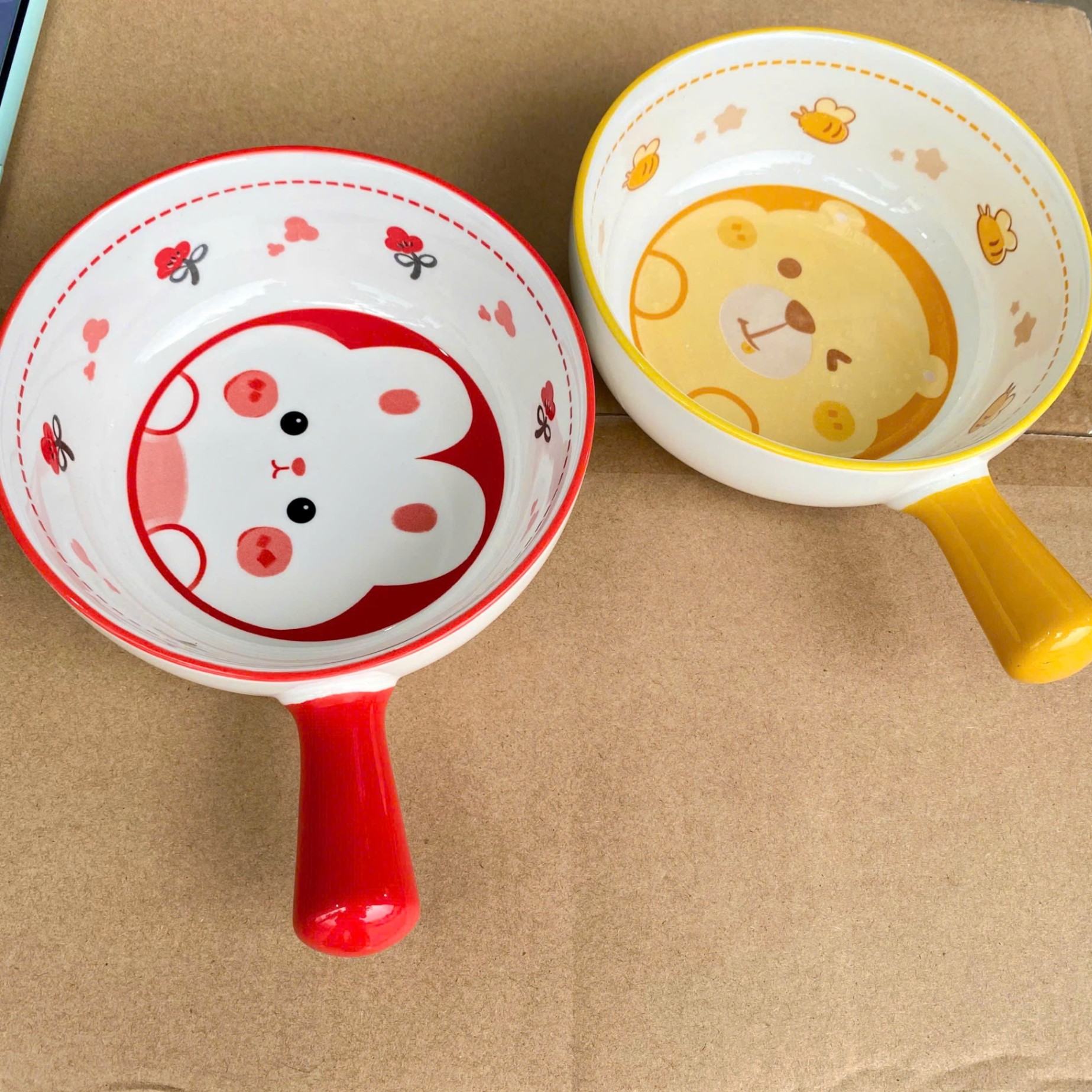 [56] Thố Sứ 8inch Có Tay Cầm MIX MẪU