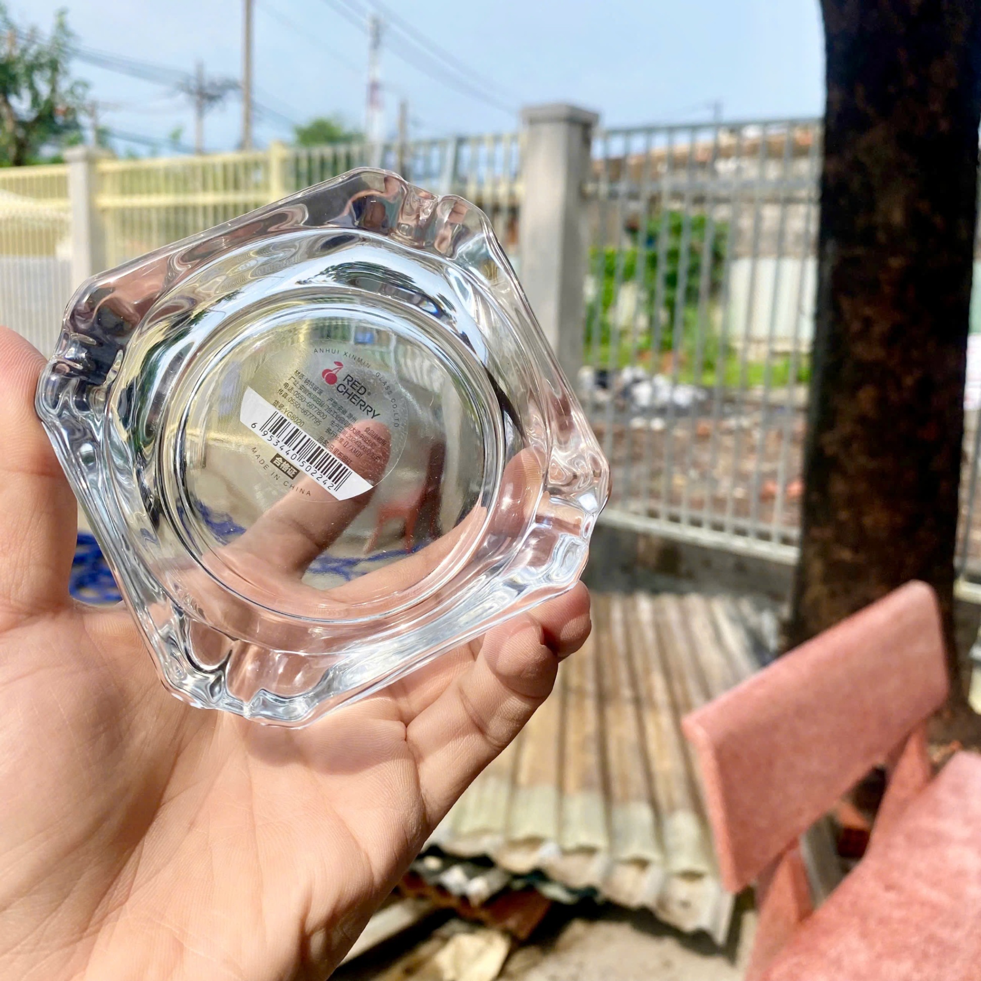 [72] Gạt Tàn YG8020