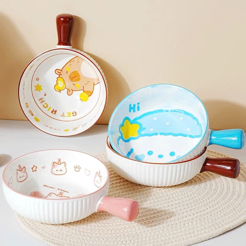 [56] Thố Sứ 8inch KẺ SỌC Có Tay Cầm Hình Thú (ngẫu nhiên)