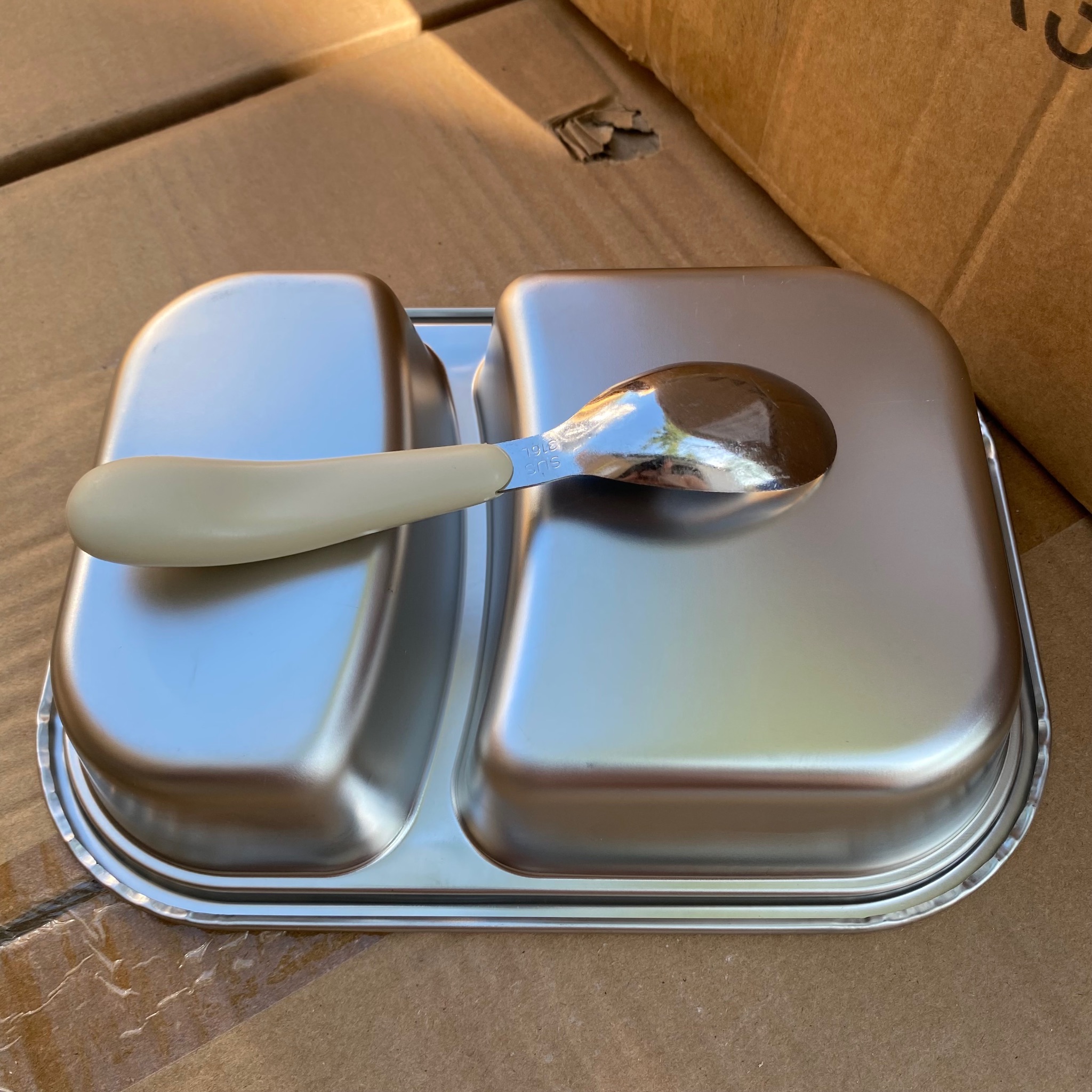 [250] Khay Cơm Inox 2 Ngăn