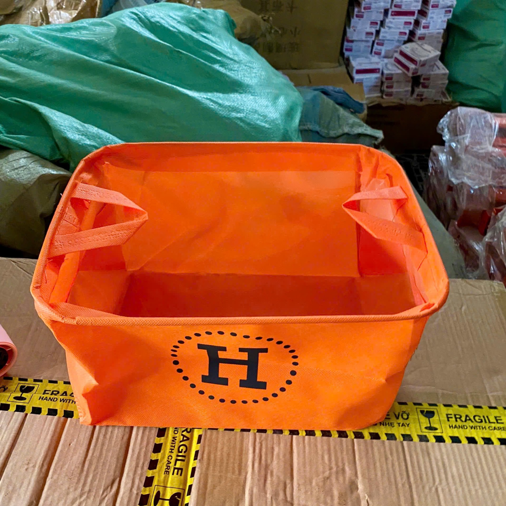 [160] Túi Đựng Quần Áo HM - Cam