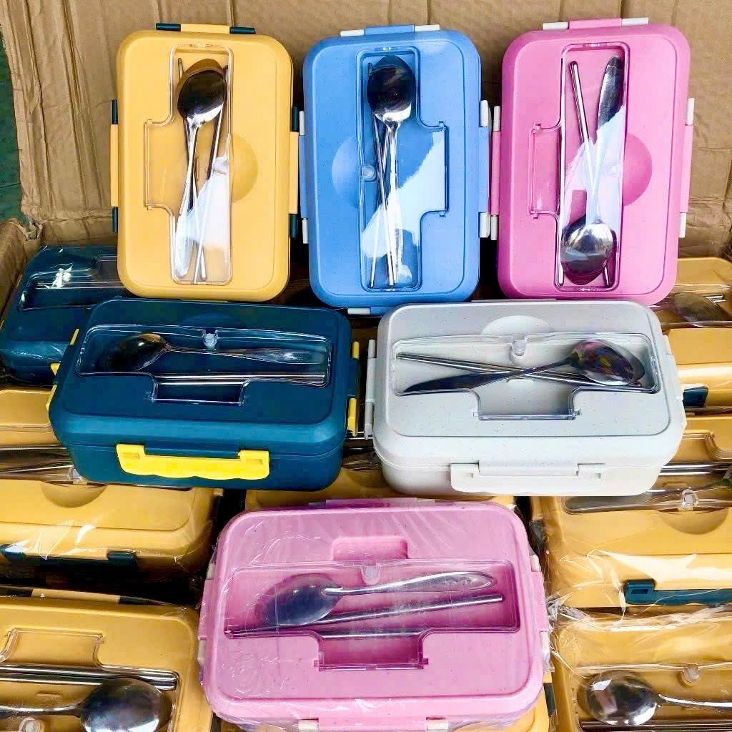 [96] Hộp Cơm Lúa Mạch 3 NGĂN - Ngẫu nhiên