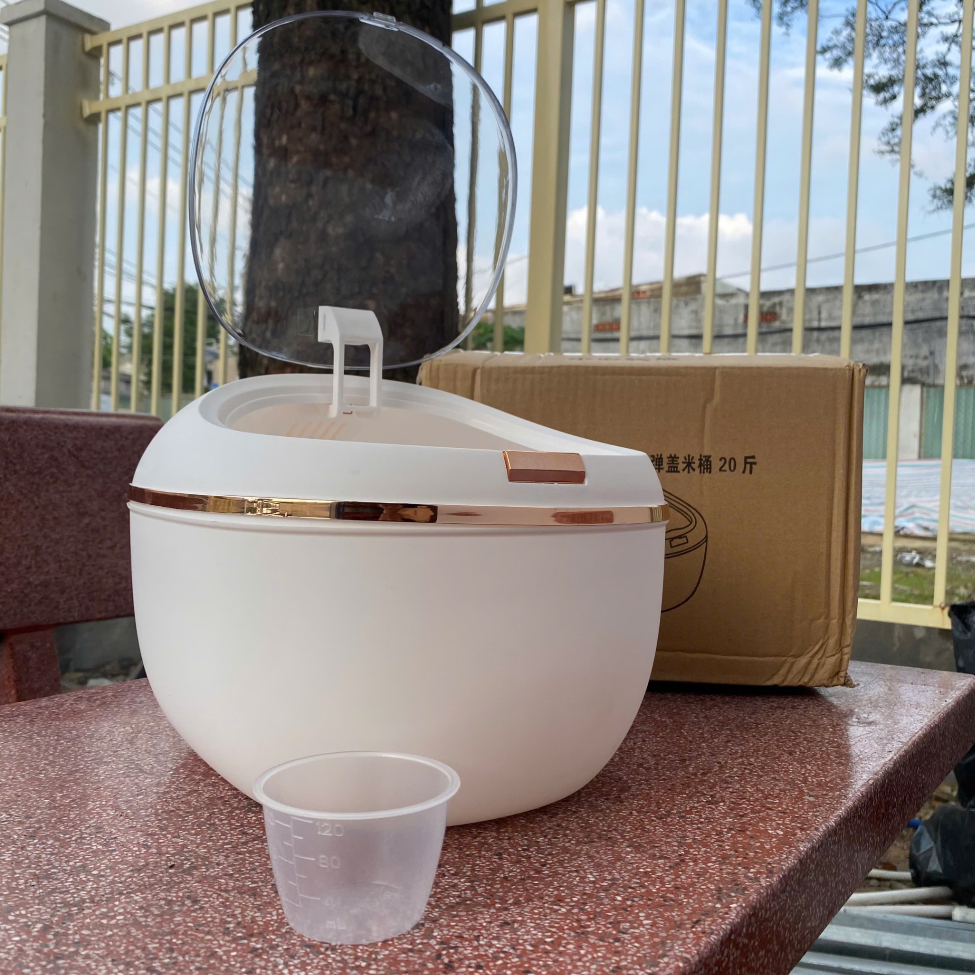 [10] Thùng Đựng Gạo Phi Thuyền 10L