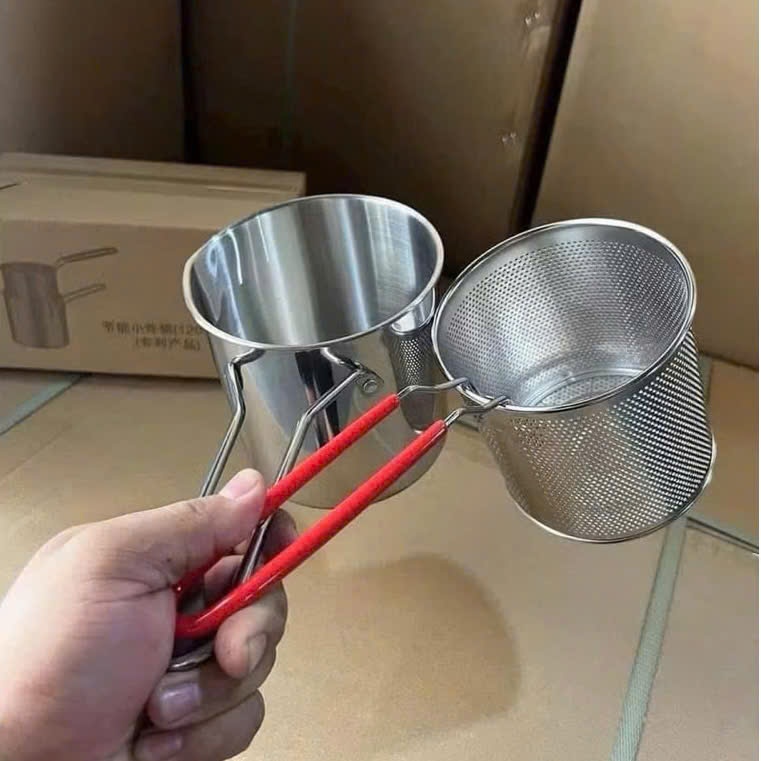 [60] Bộ Nồi Kèm Lọc Dầu 13cm