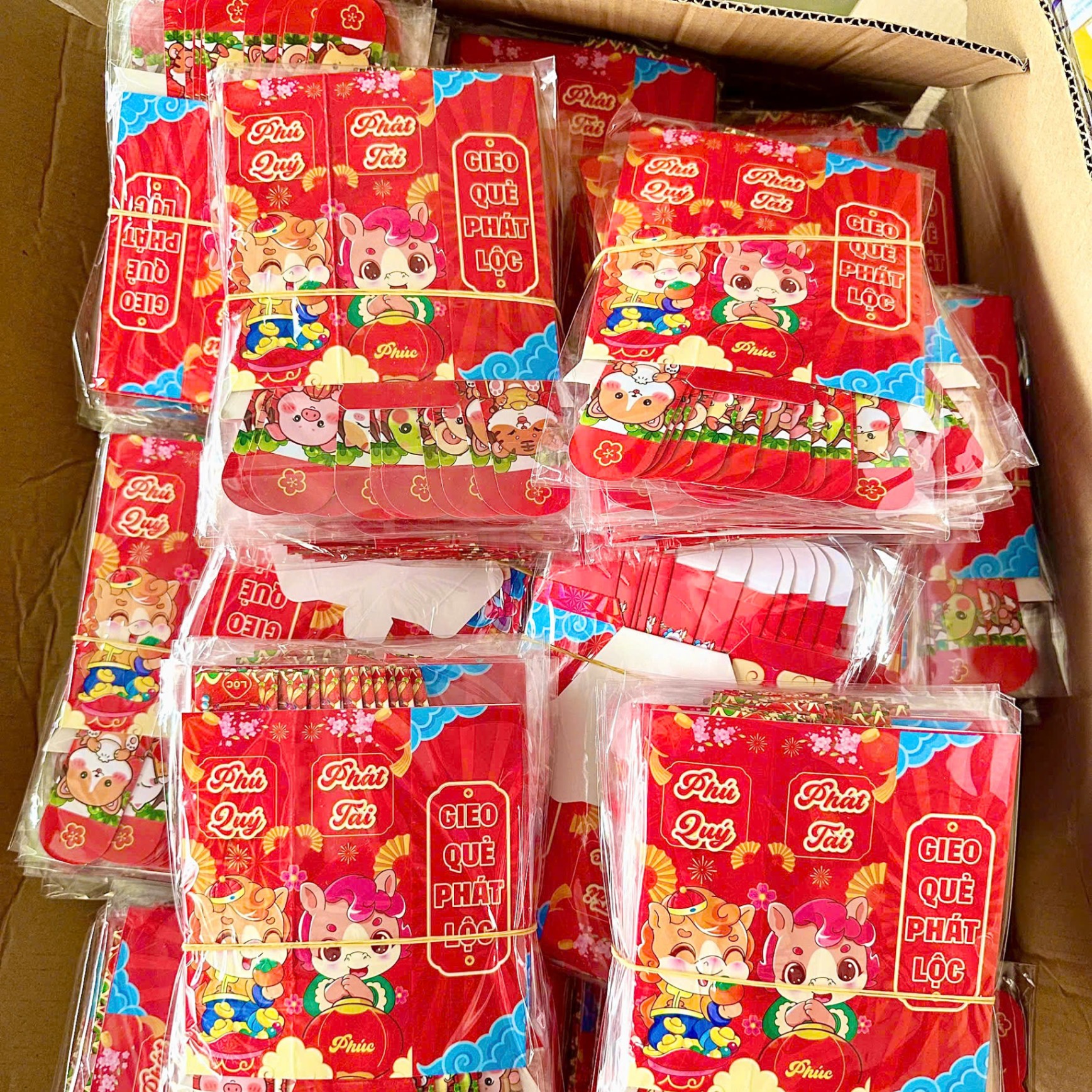 [-] Bao Lì Xì Gieo Quẻ (12 quẻ + hộp giấy)