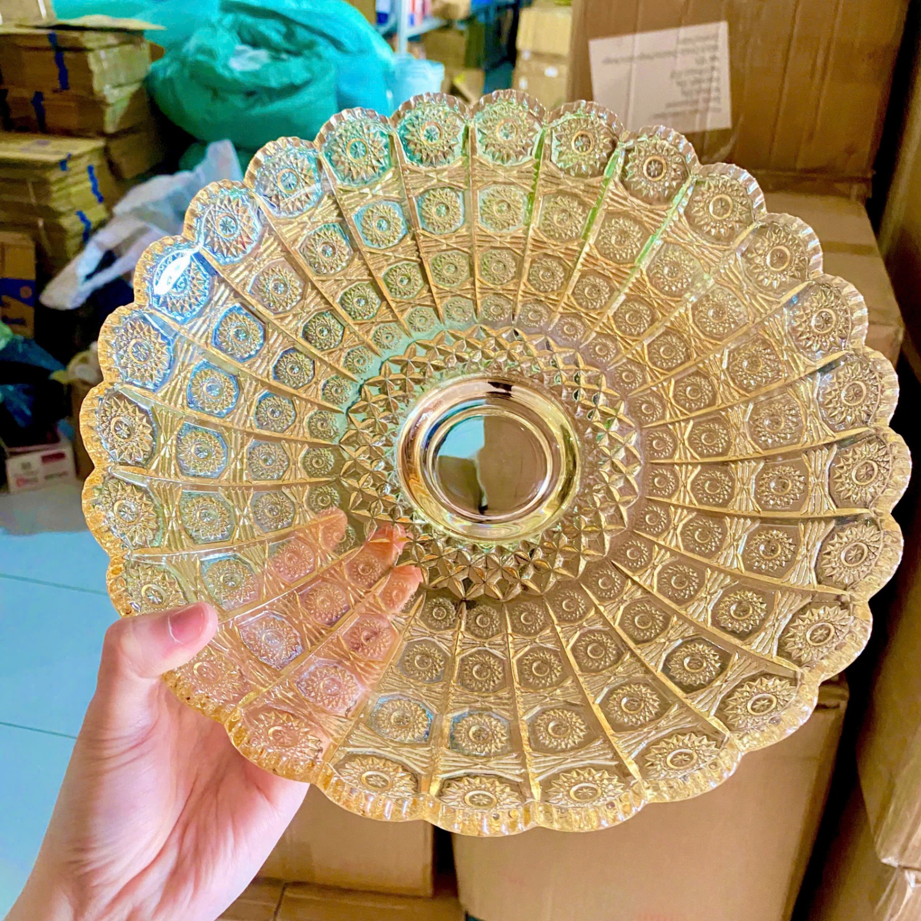 [20] Dĩa Thủy Tinh Vàng Trà 10inch Red Cherry GP8008