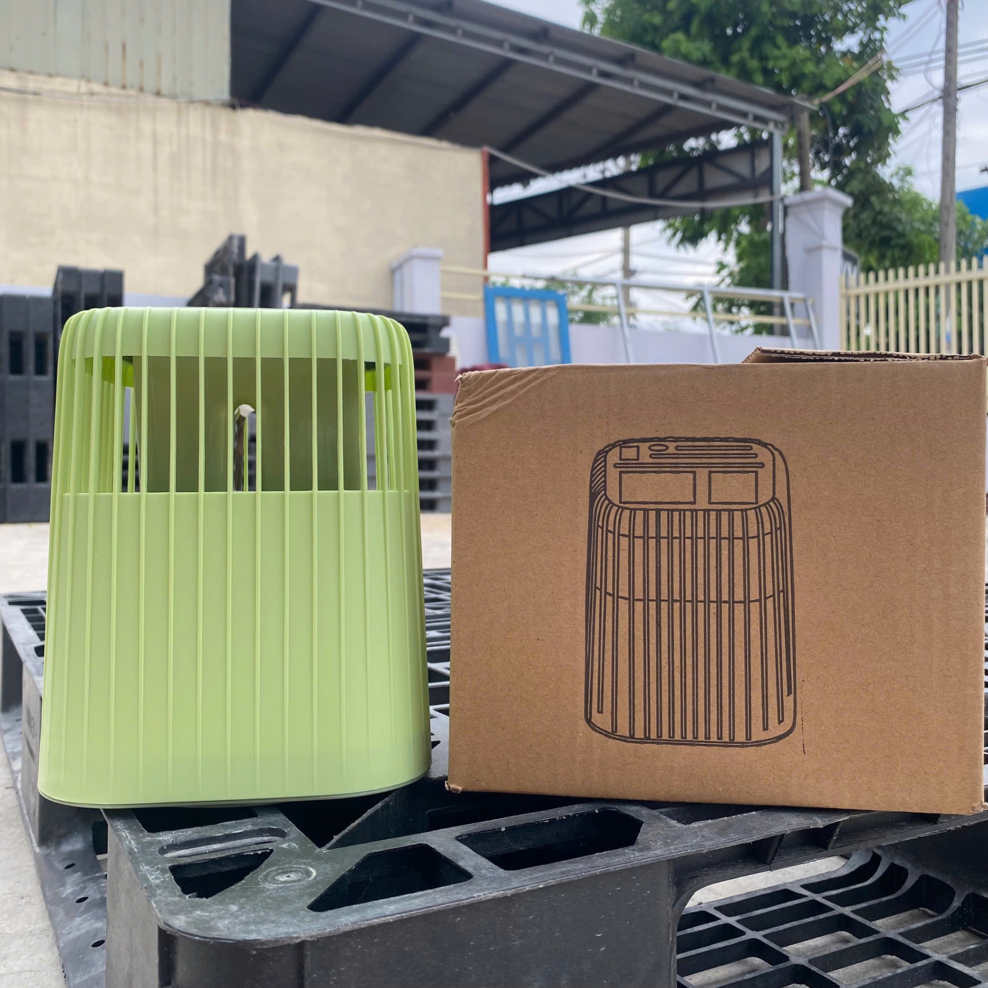 [30] Ống Đựng Đũa Dao Thìa Vân Dọc