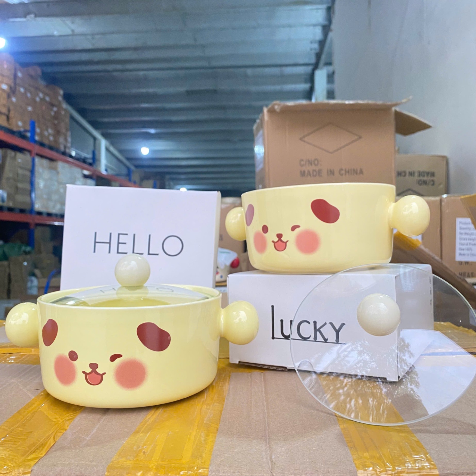 [40] Thố Sứ Ăn Mì Có Nắp Thủy Tinh - CÚN NÂU (W020)