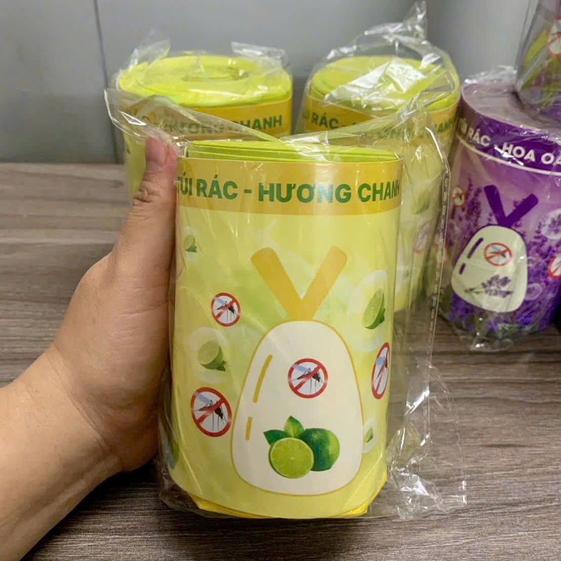 [80] Cuộn Túi Rác Có Quai Xách Hương CHANH