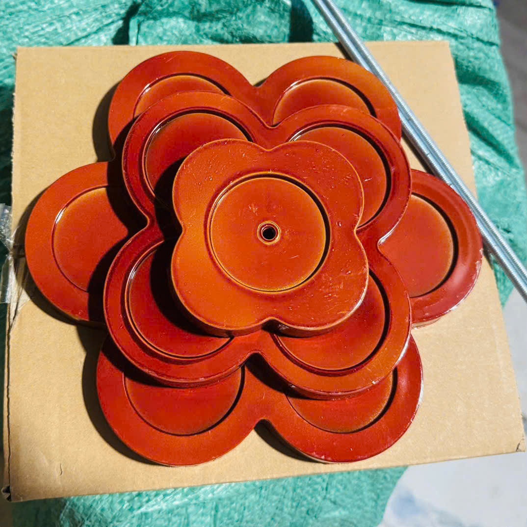 [50] Tháp Trang Trí Bia Hoa GỖ