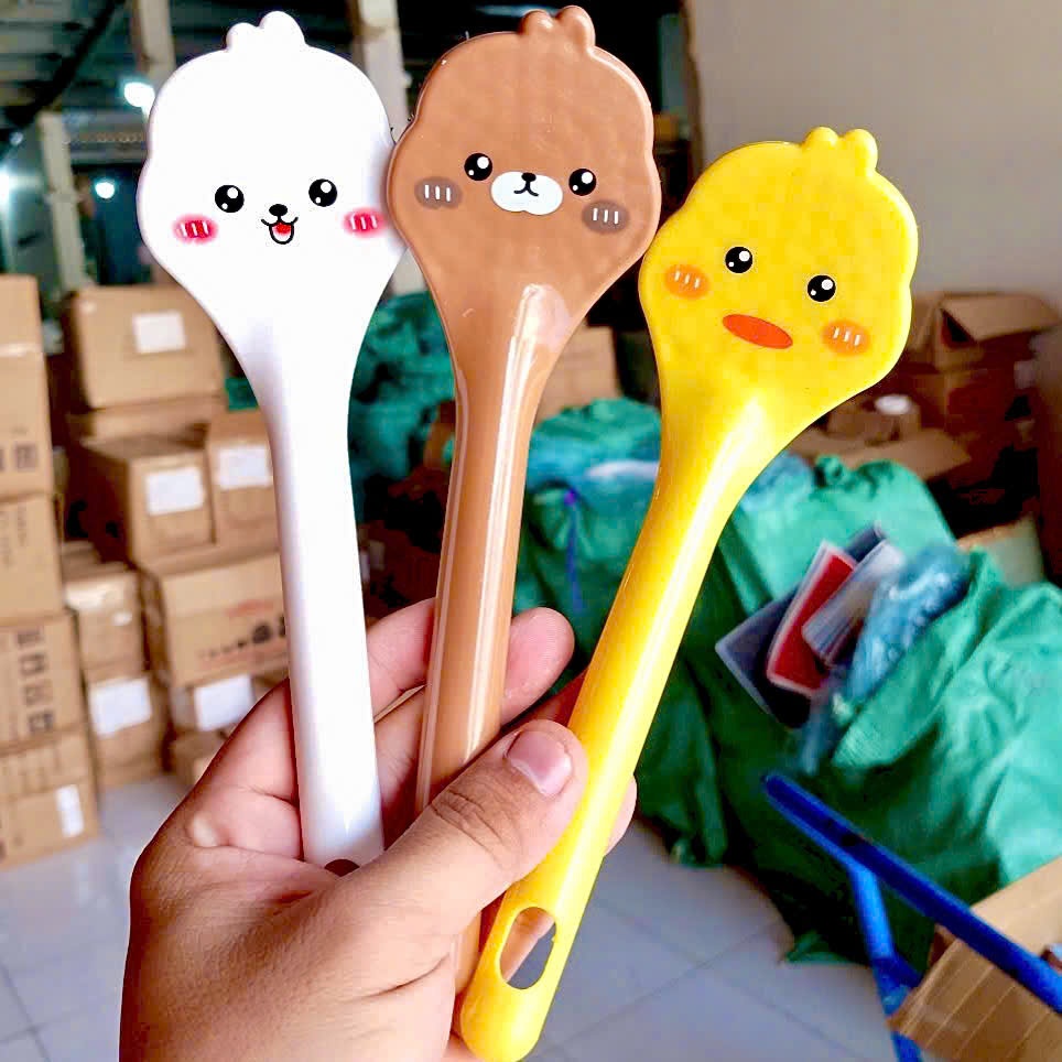 [300] Bàn Chải Cán Dài HÌNH THÚ