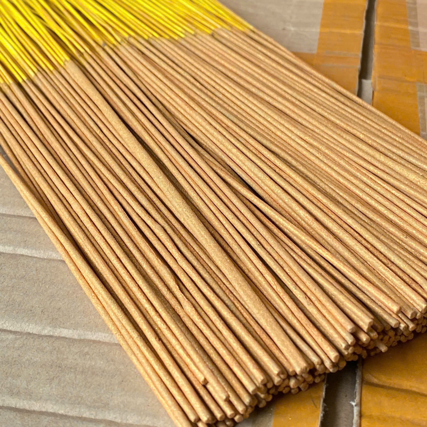 [35] Hộp 300 Nhang Không Khói