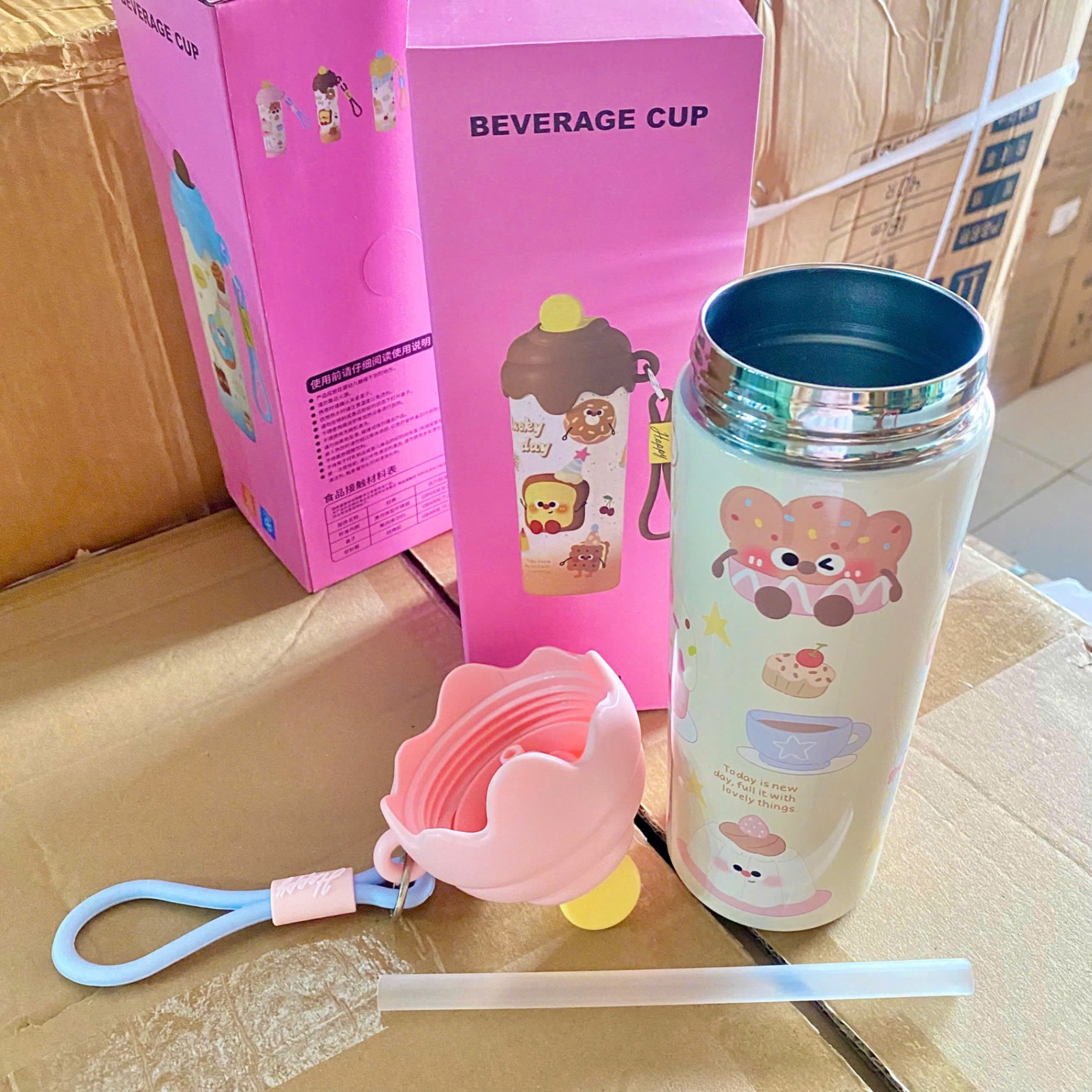 [50] Bình Giữ Nhiệt Có Quai Nắp BÁNH NGỌT 600ml