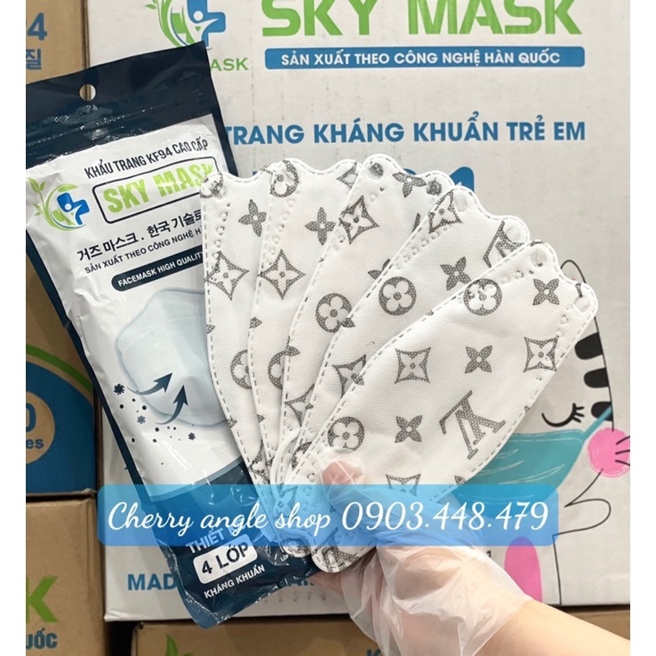 300 cái khẩu trang kháng khẩu 4D SKY MASK KF94 Lọc bụi bẩn ôm sát mặt