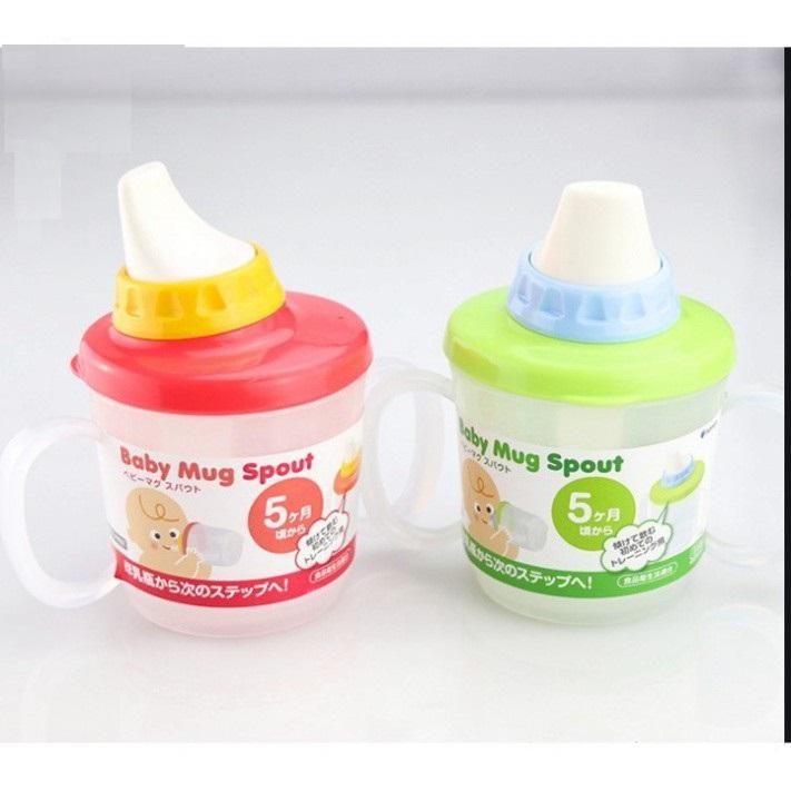 Bình uống nước cho bé baby mug spout nhật bản