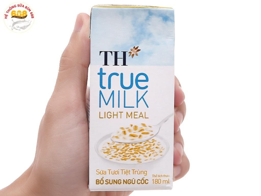 Sữa tươi tiệt trùng ngũ cốc lightmeal 180ml