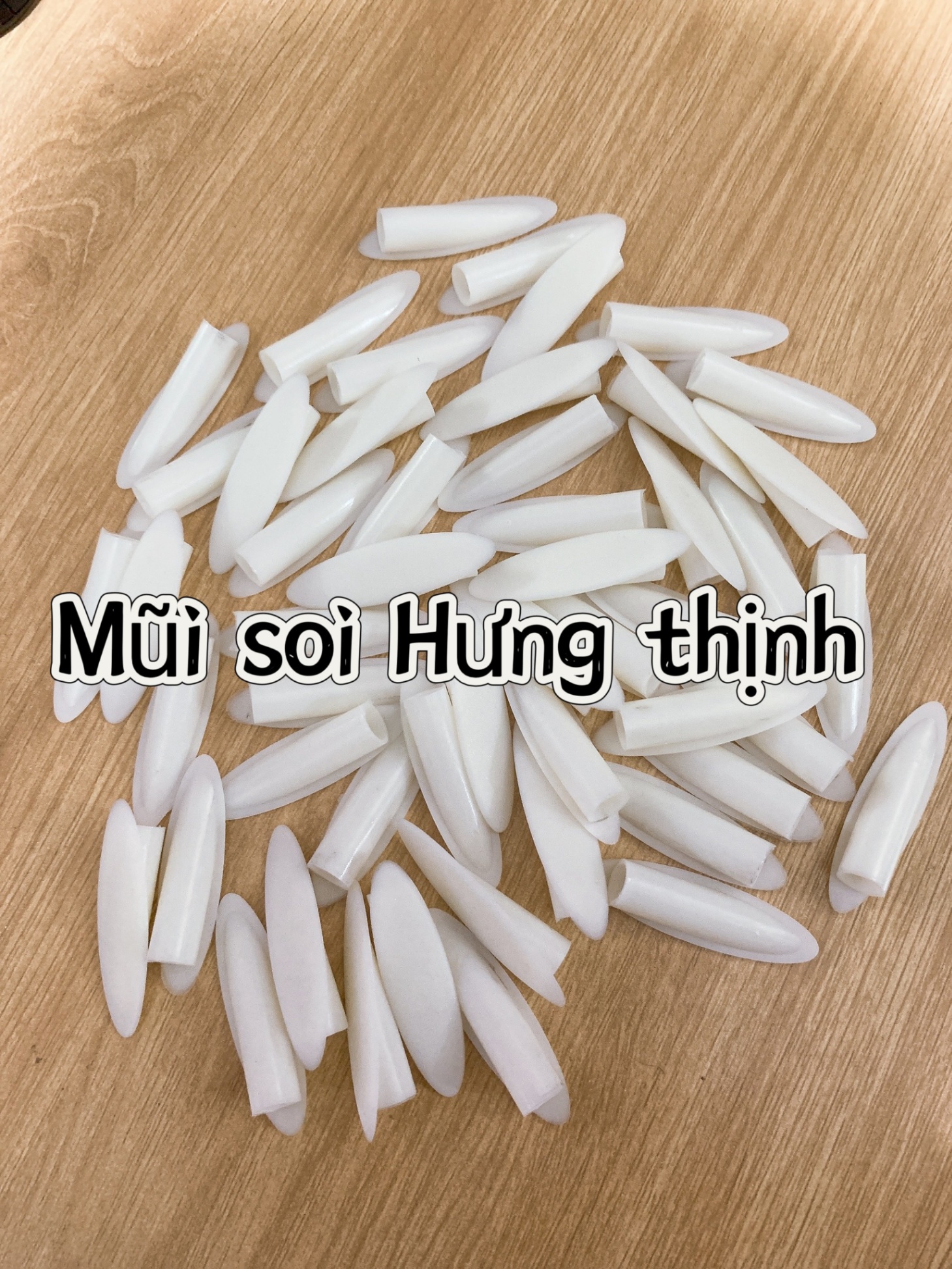 Nút nhựa bịt lỗ mũi khoan chéo - 9mm - Túi 100 cái