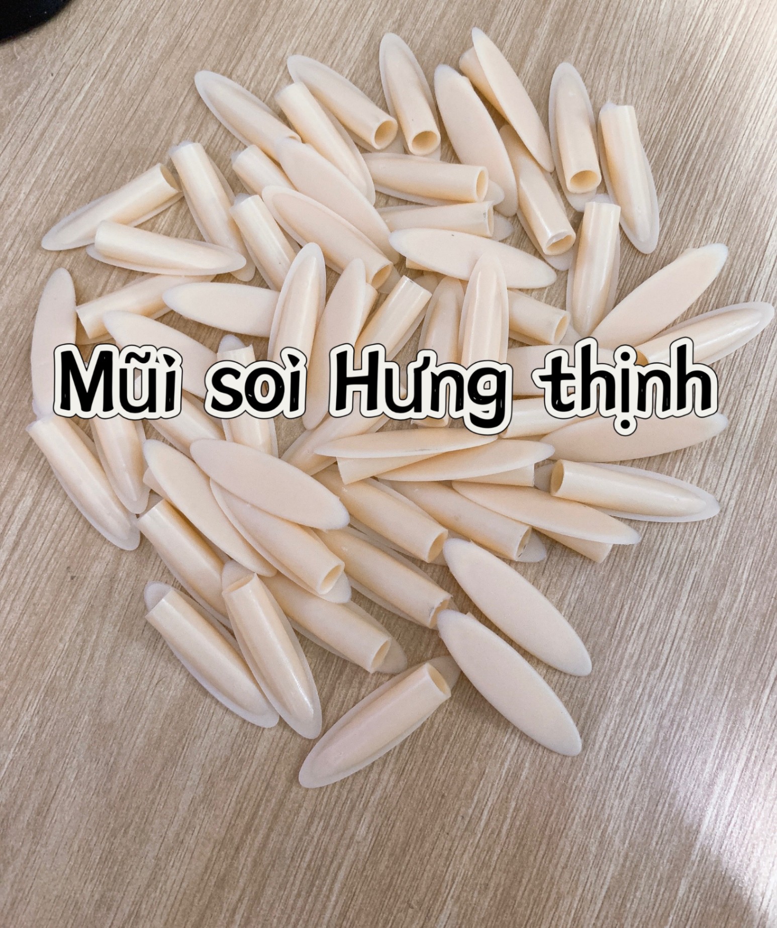 Nút nhựa bịt lỗ mũi khoan chéo - 9mm - Túi 100 cái