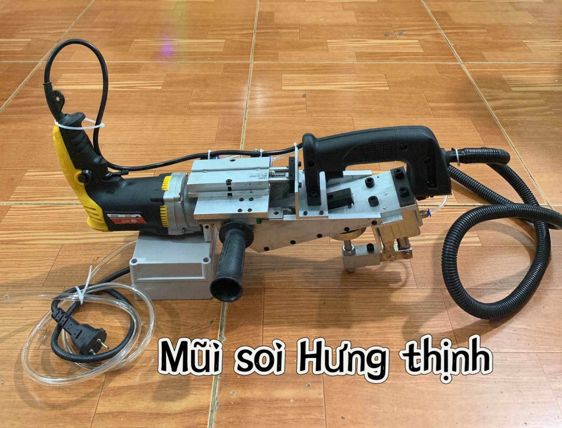 máy khoan chéo 1.jpg
