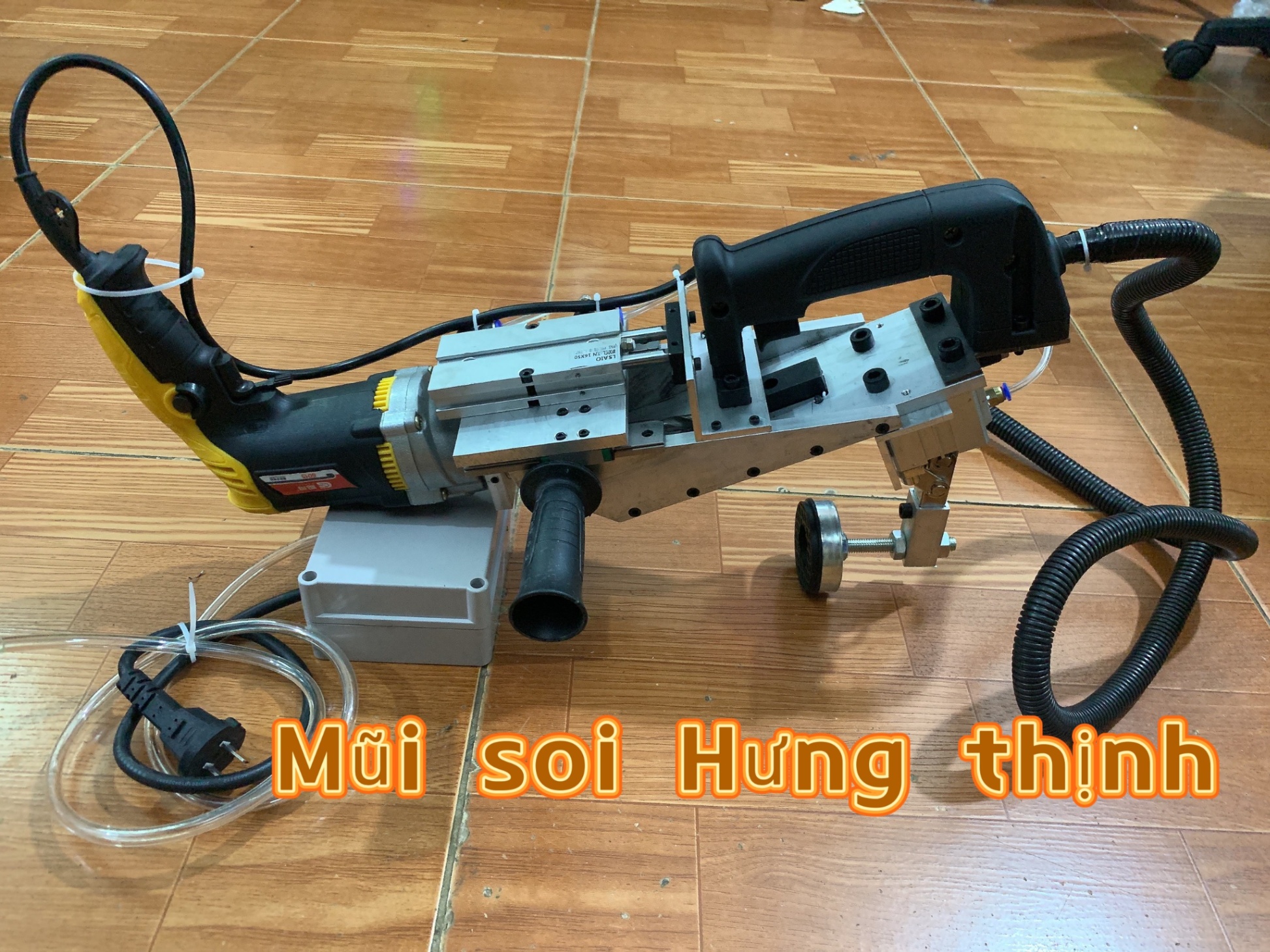 máy khoan chéo 1.jpg