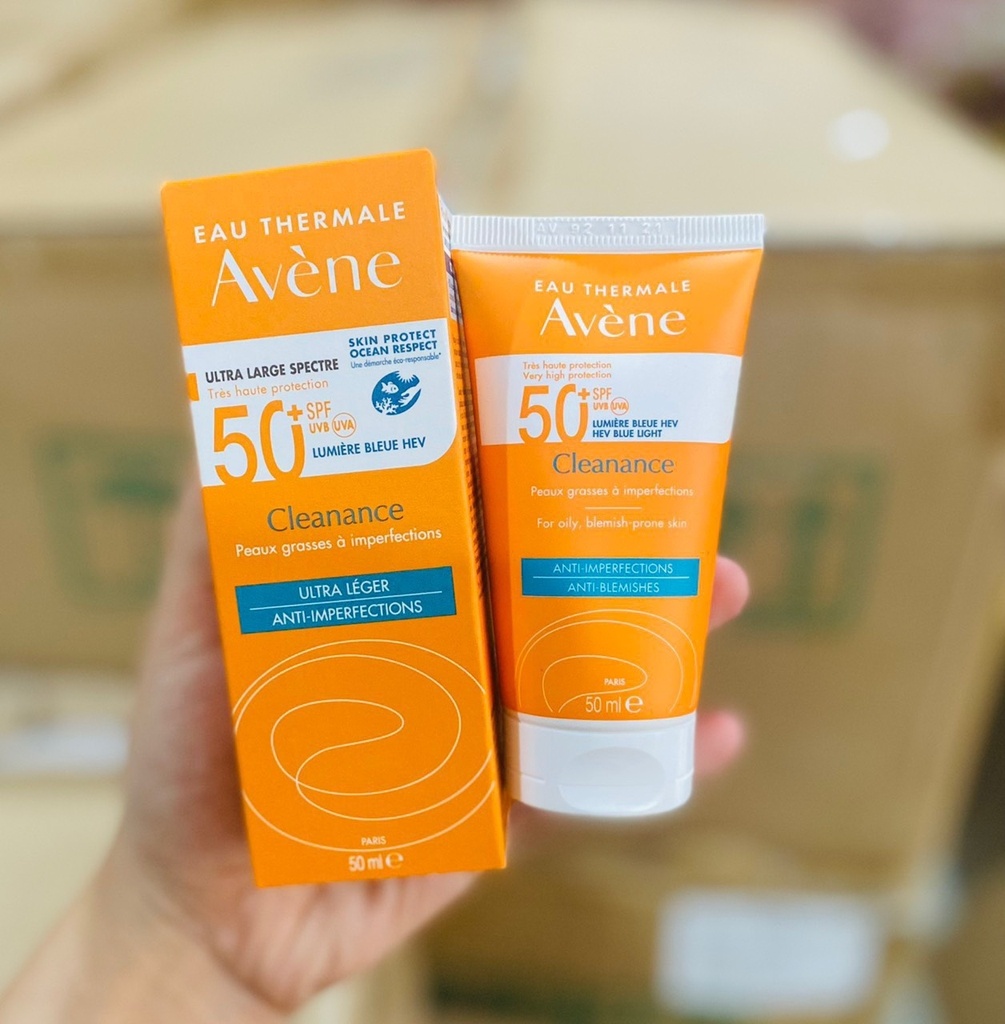 kem chống nắng AVENE for oily 50ml