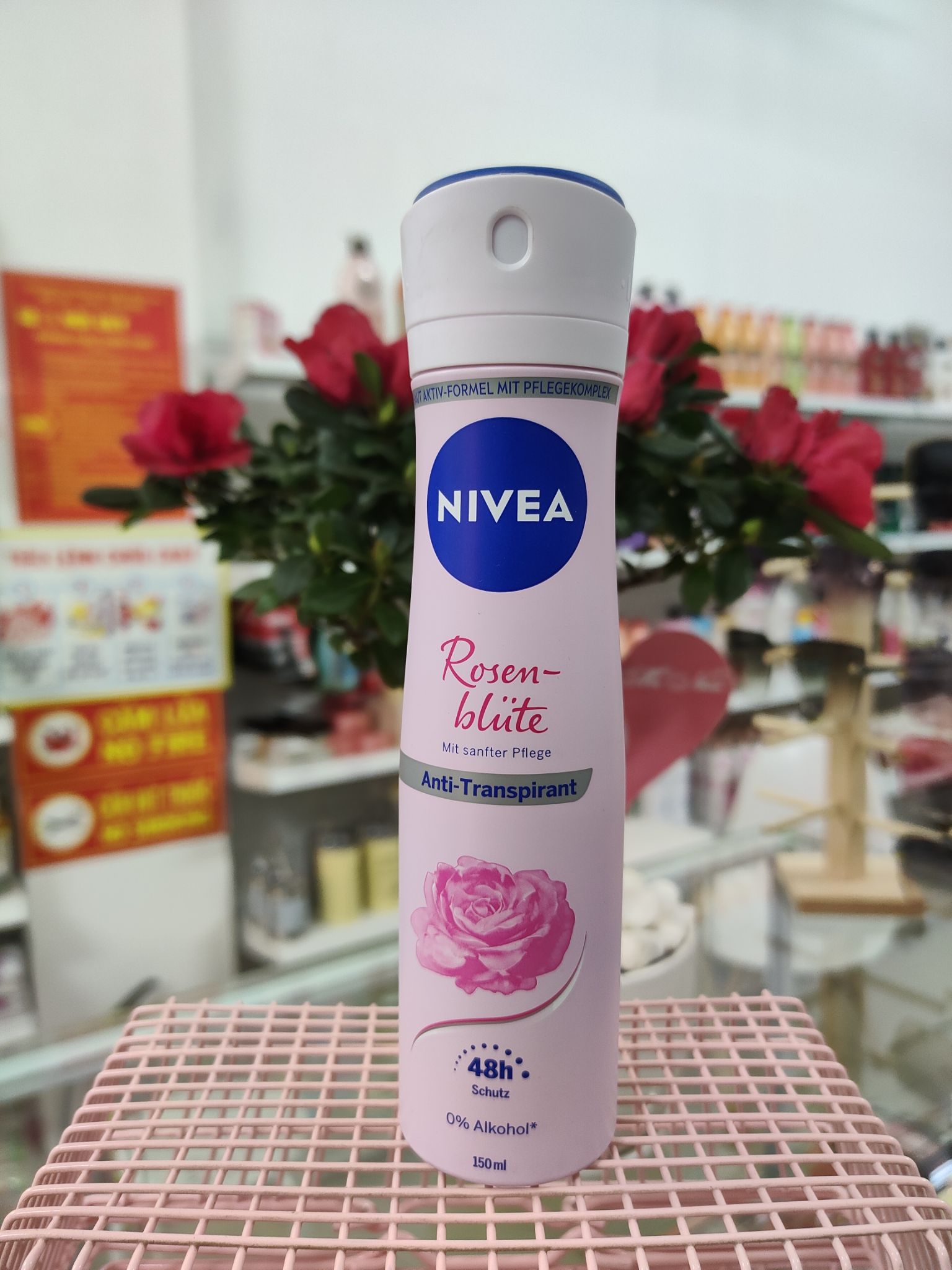 Xịt ngăn mùi Nivea rosen-blue 150ml