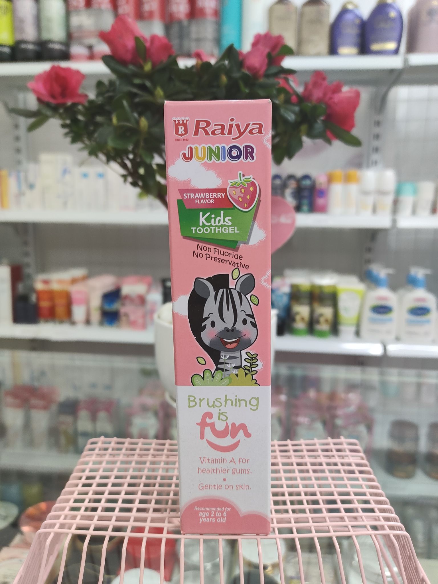 kem đánh răng trẻ em Raiya junior dâu 75g