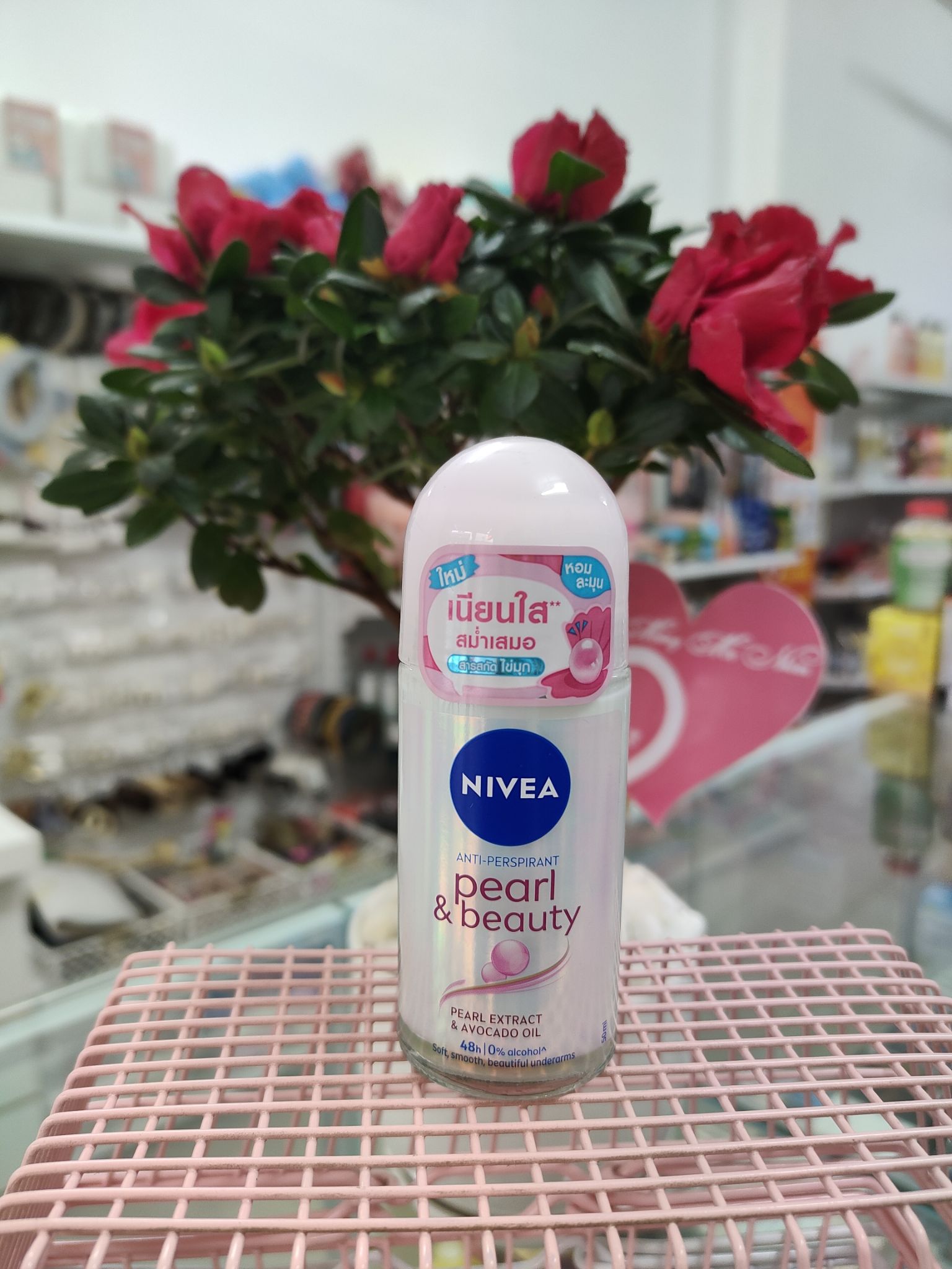 Lăn nách Nivea pearl beauty 50ml