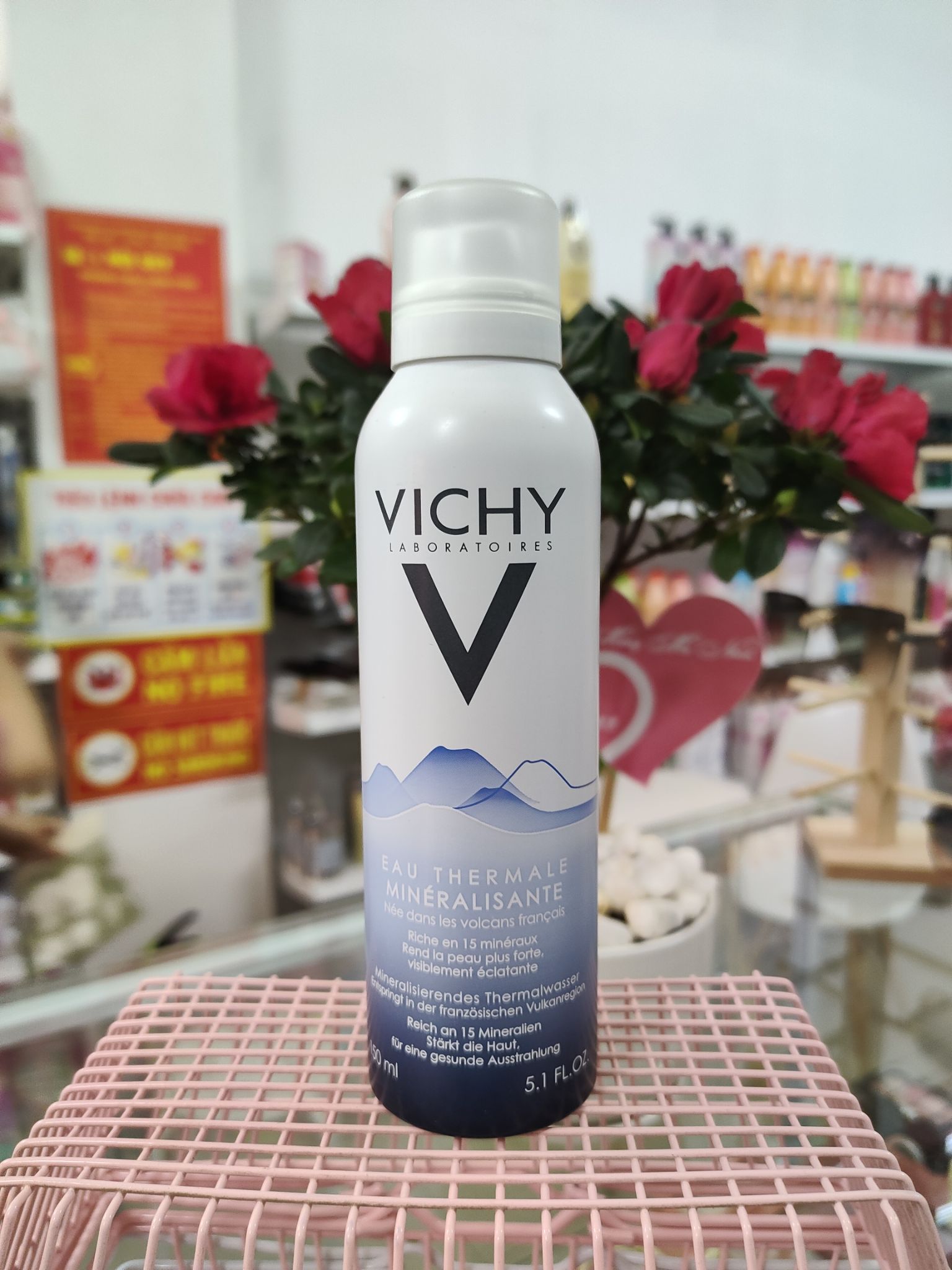 Xịt khoáng vichy 150ml