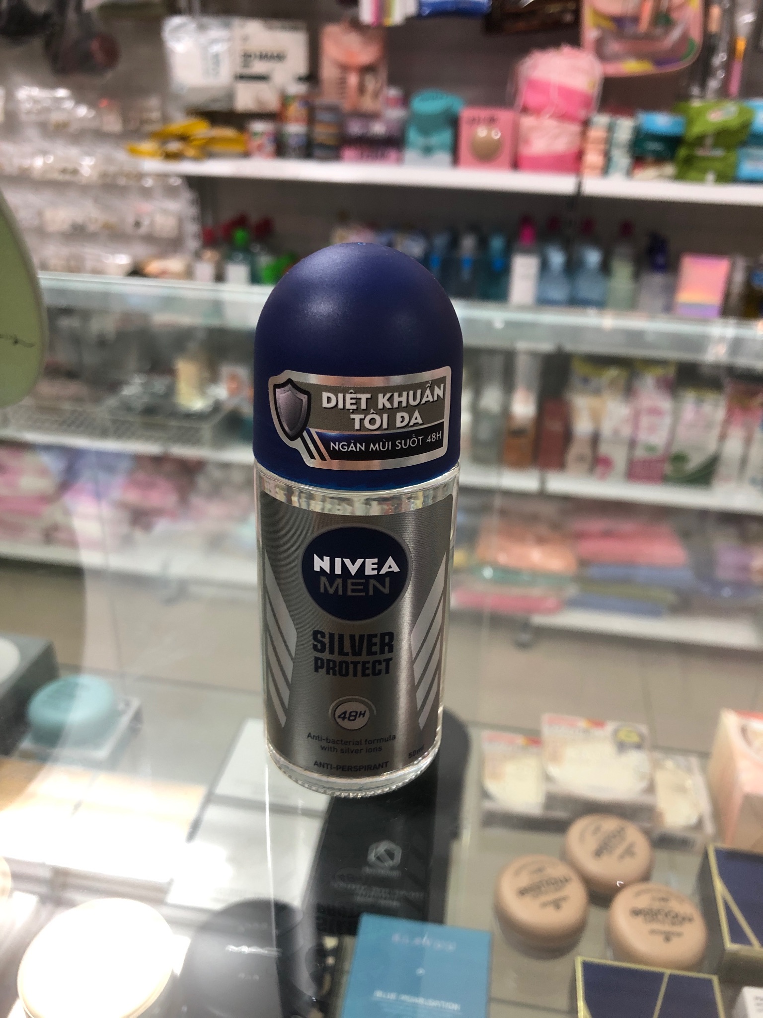 Lăn khử mùi nivea men phân tử bạc 50ml