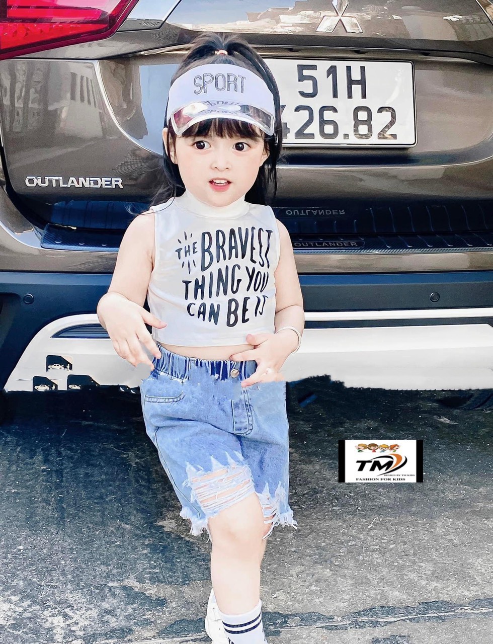 Bộ áo croptop bravest quần bò bé gái