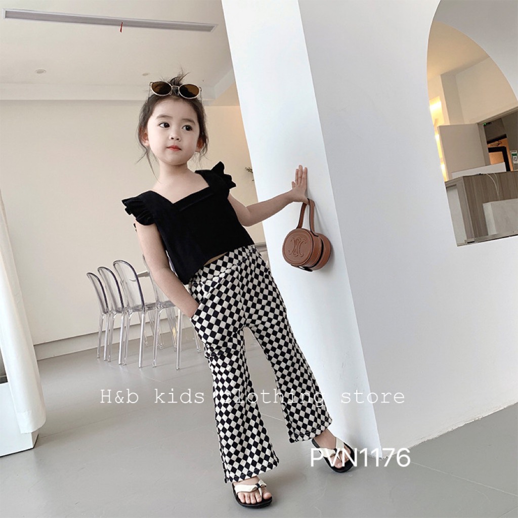 Bộ áo đũi nơ sau quần bàn cờ hb cho bé