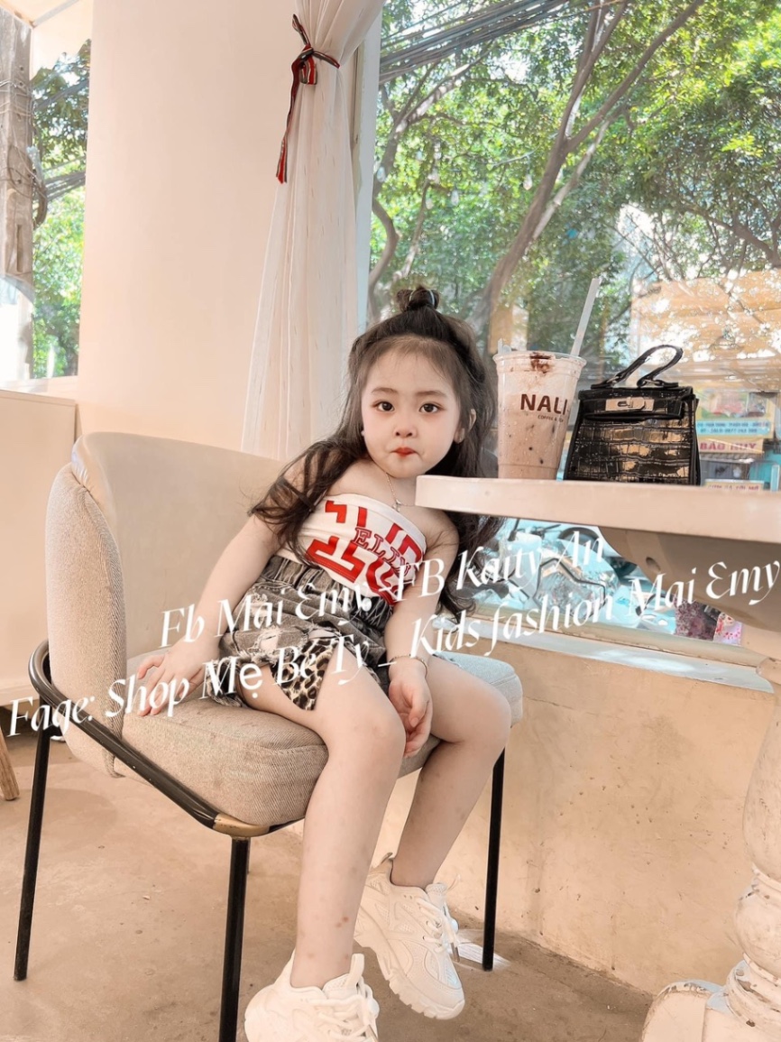 ￼bg36- bộ áo quây số 16 quần bò khói cho bé