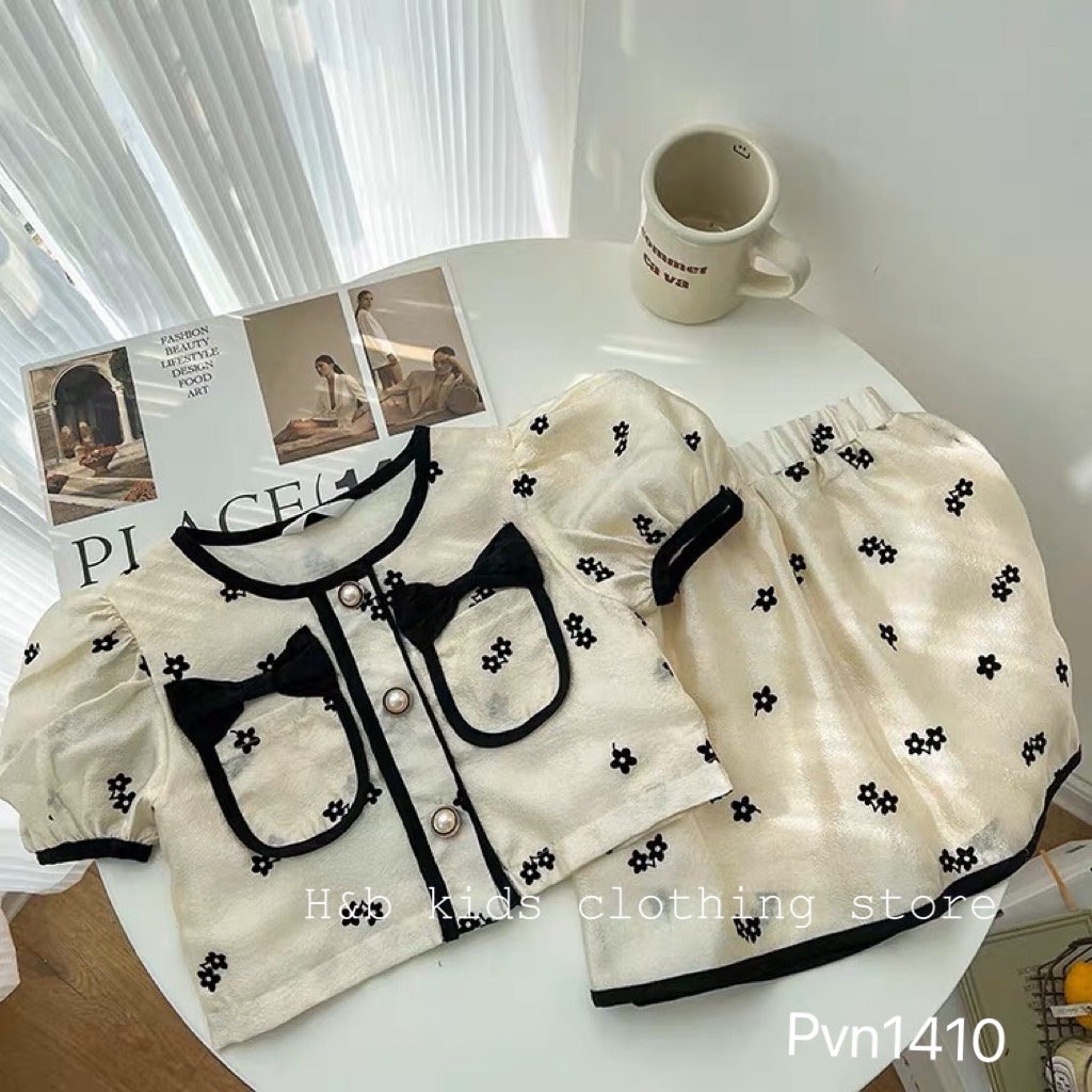 ￼bg68-bộ áo chân váy xốp có lót bé gái