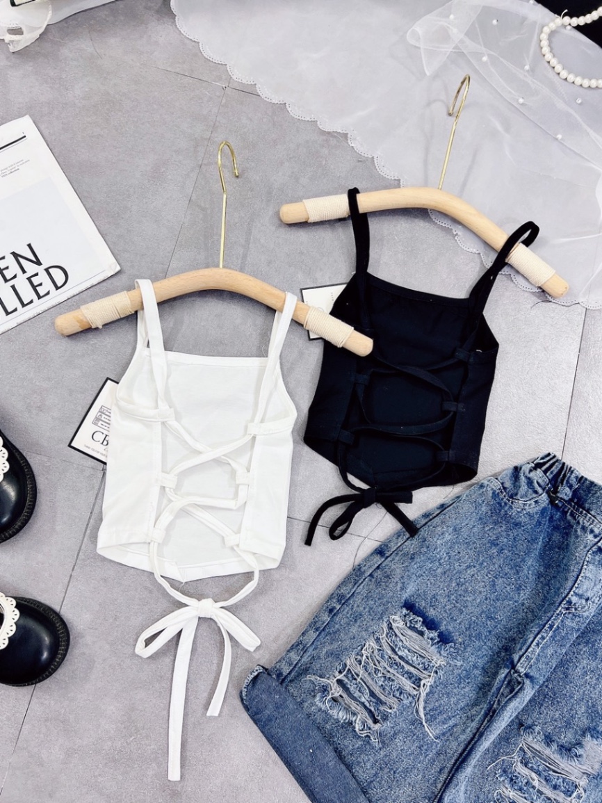 ￼bg70- bộ áo yếm buộc dây lưng quần bò rách cb