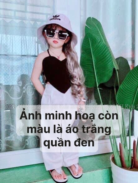 ￼bg71- sét 3 chi tiết yếm quần đũi xuông DH
