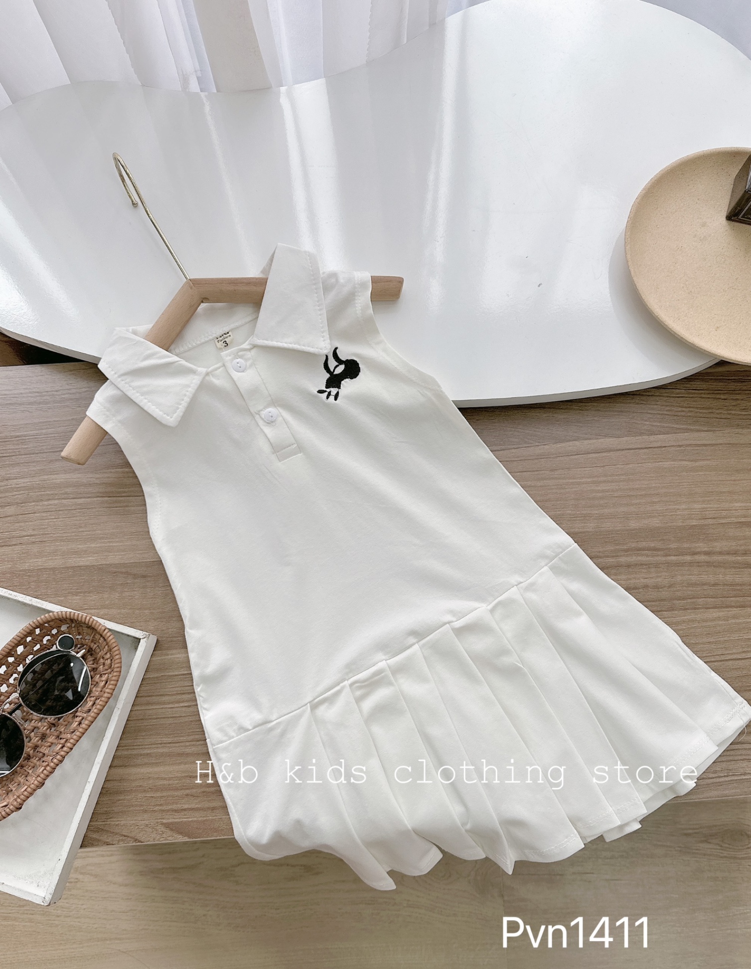 ￼v16- váy cotton đuôi hồng trắng hb bé gái
