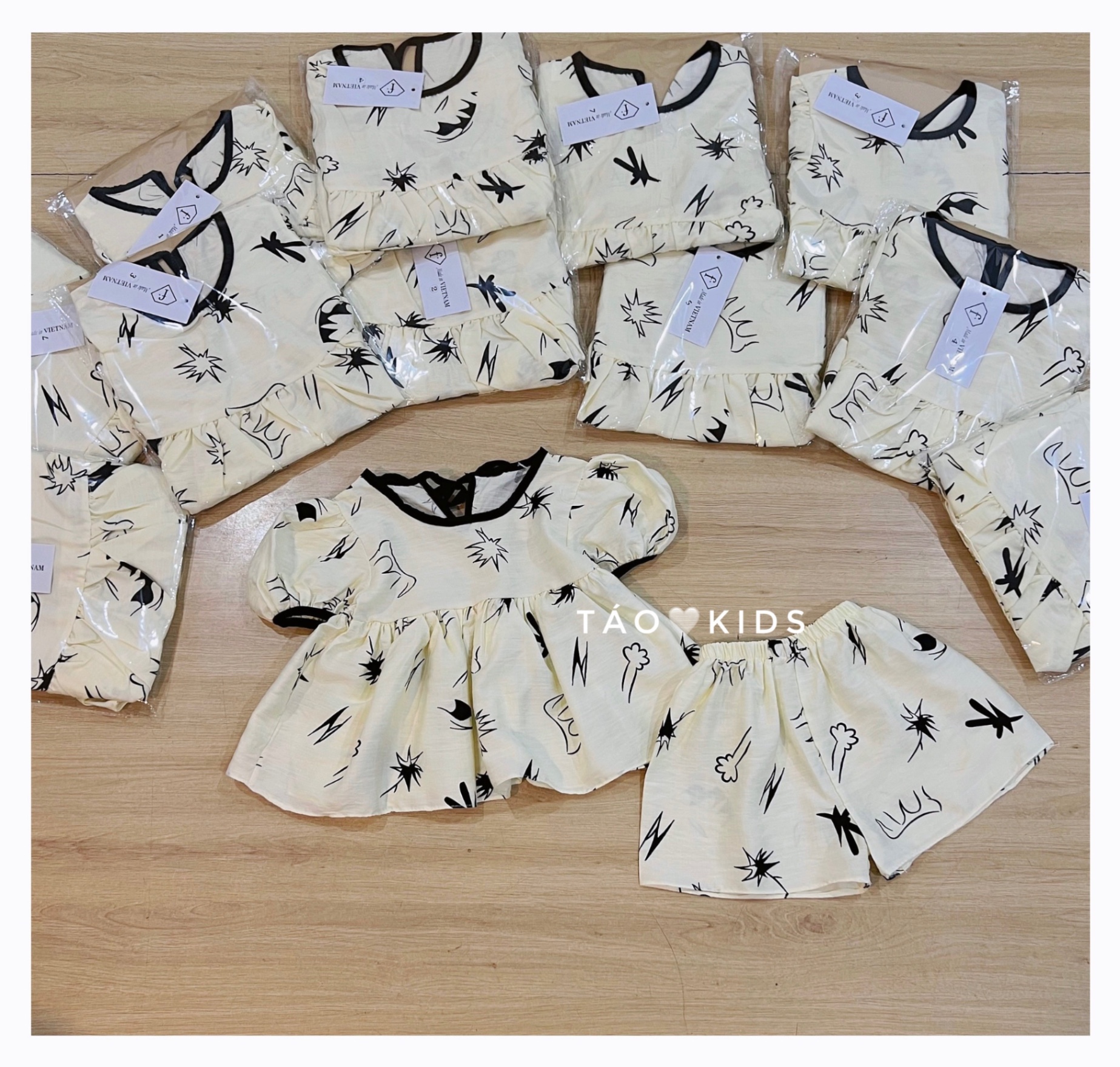 ￼bg81- bộ đũi babydoll lá bé gái
