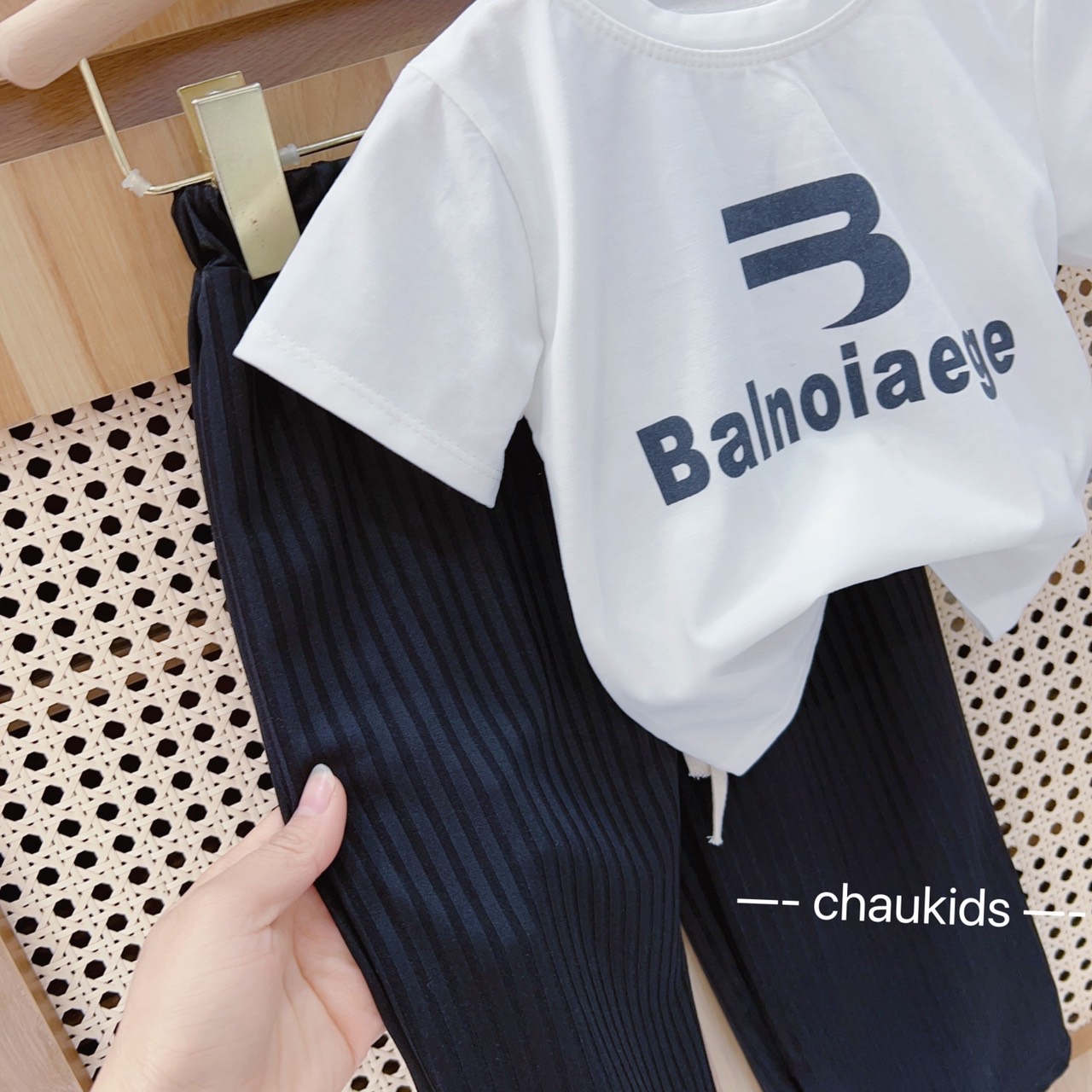 ￼bg82- bộ áo balnoi quần tăm ống sớ bé gái