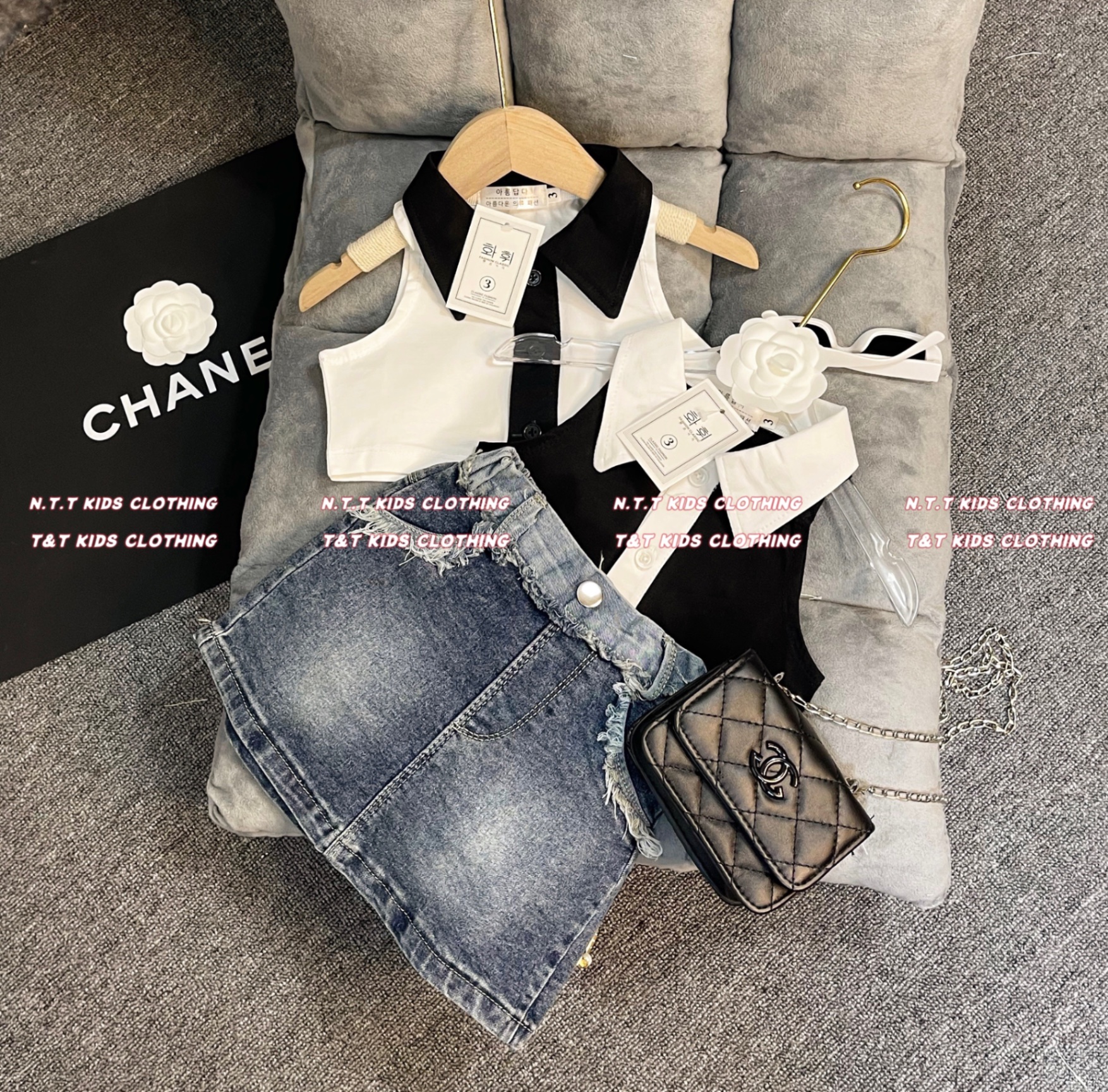 ￼bg84- bộ áo crop cổ bẻ cv jean bé gái