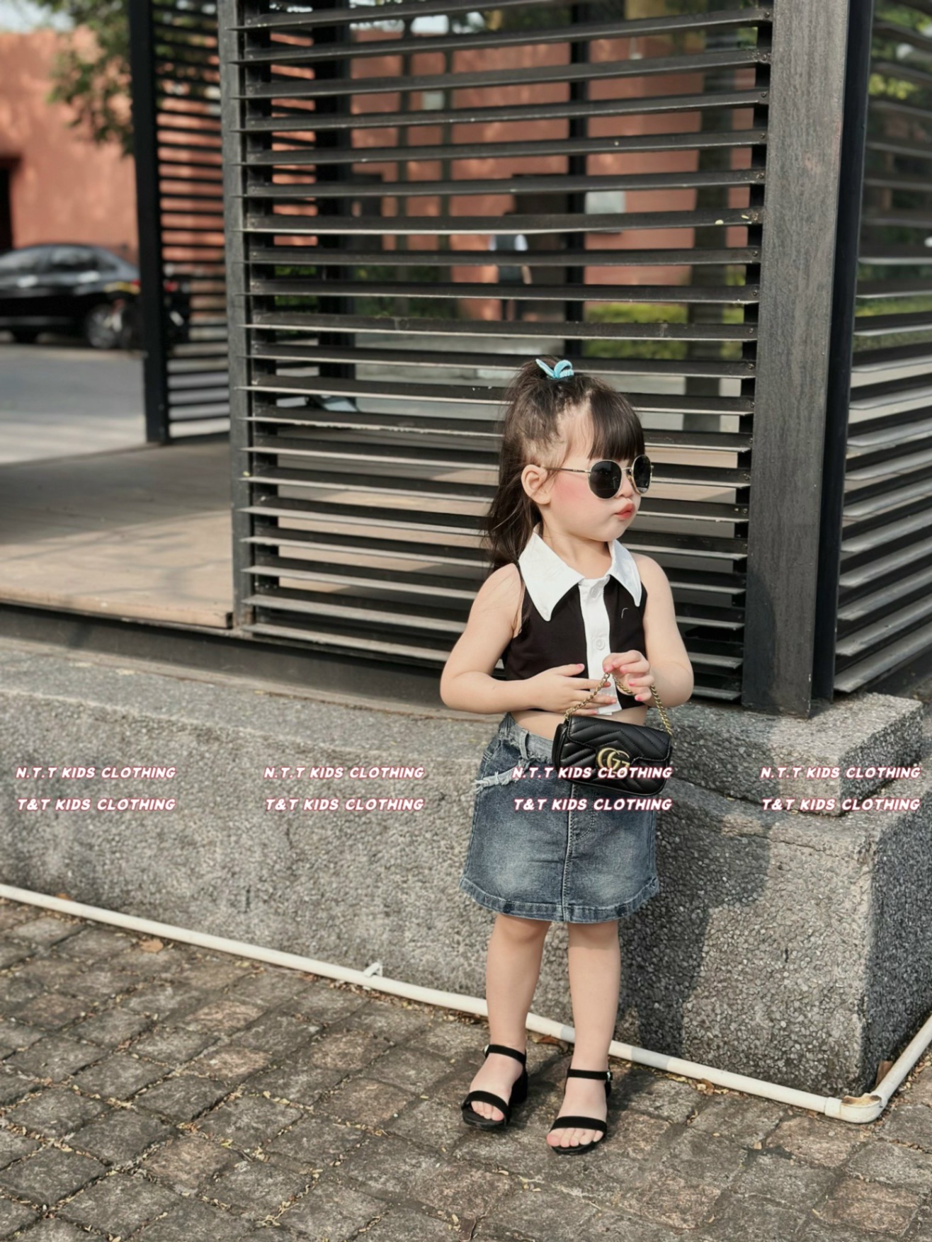 ￼bg84- bộ áo crop cổ bẻ cv jean bé gái